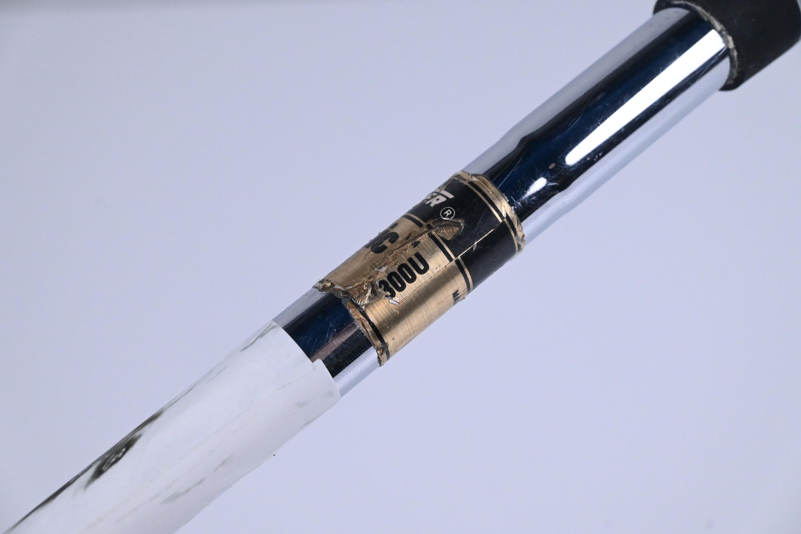 Wilson Staff Model Pitching Wedge / 48 Degree / Stiff Flex Dynamic Gold R300