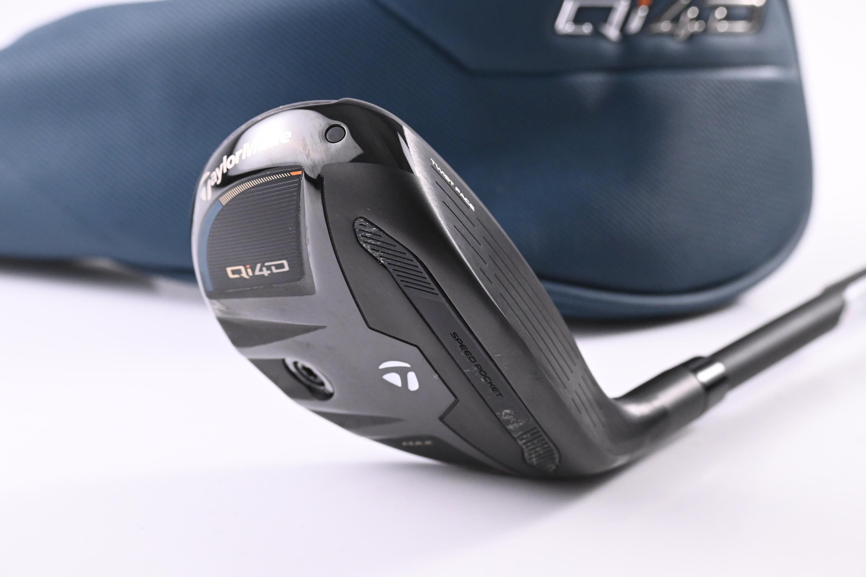 Taylormade Qi4D Max #5 Hybrid / 26 Degree / Regular Flex KBS REAX 50 Shaft