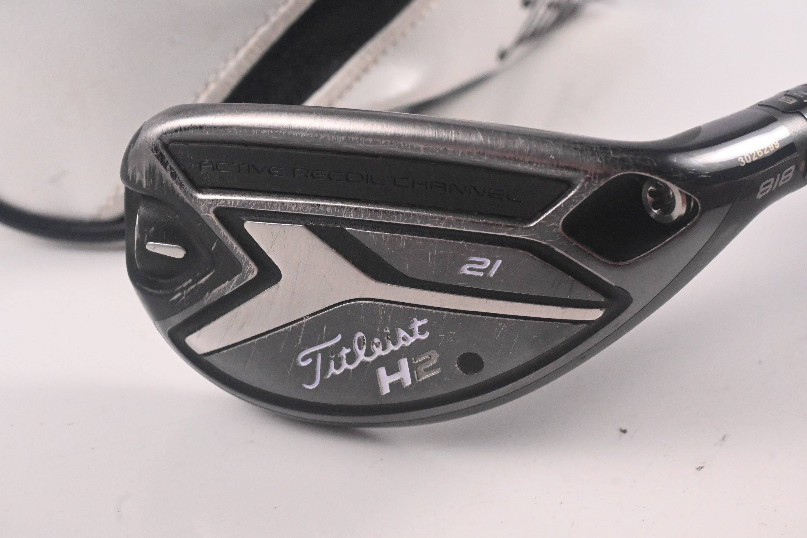 Titleist 818 H2 #3 Hybrid / 21 Degree / Stiff Flex EvenFlow Blue 85 Shaft