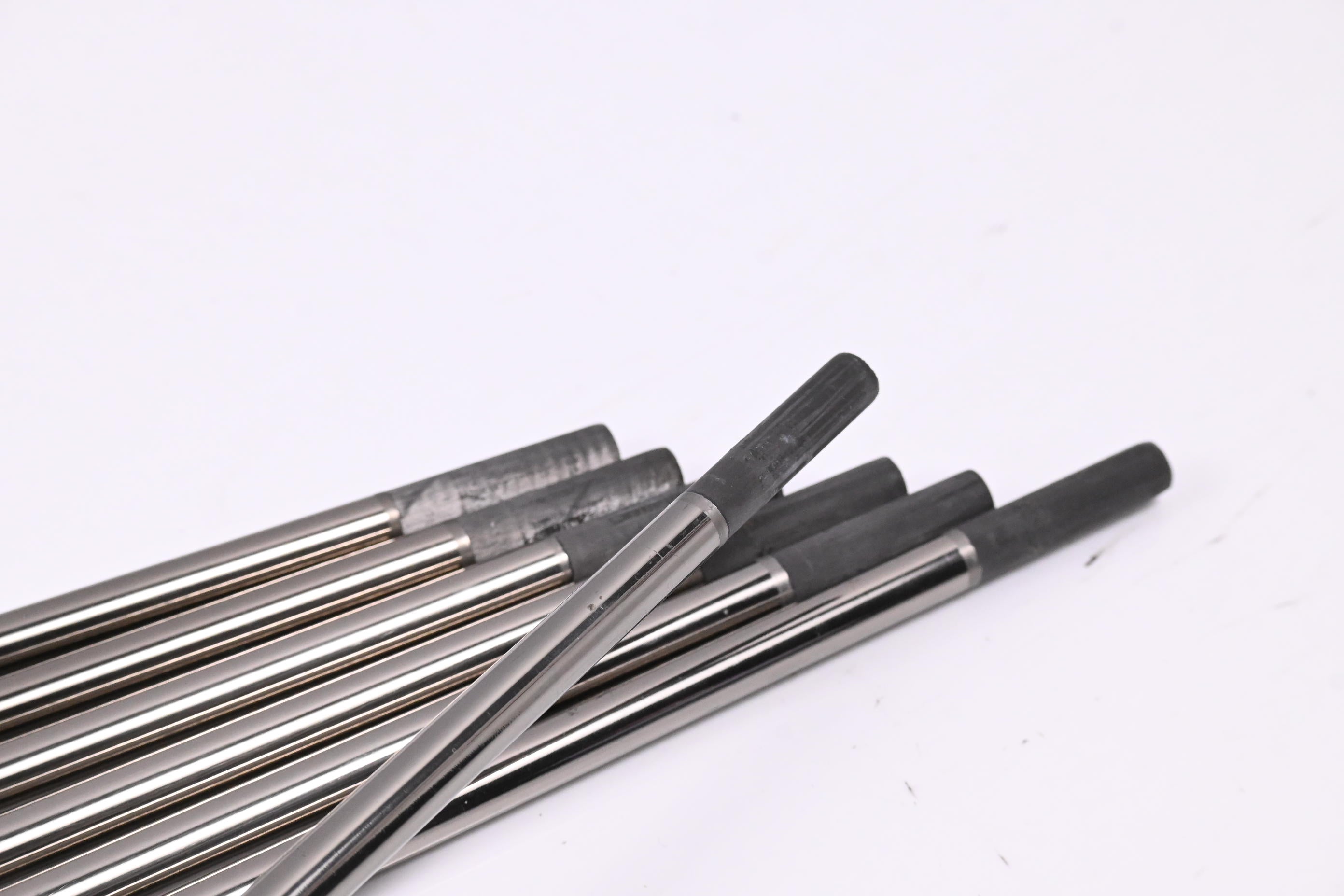 UST Mamiya Recoil 95 Iron Shafts / Stiff Flex / Set of 7 / .355" Tip