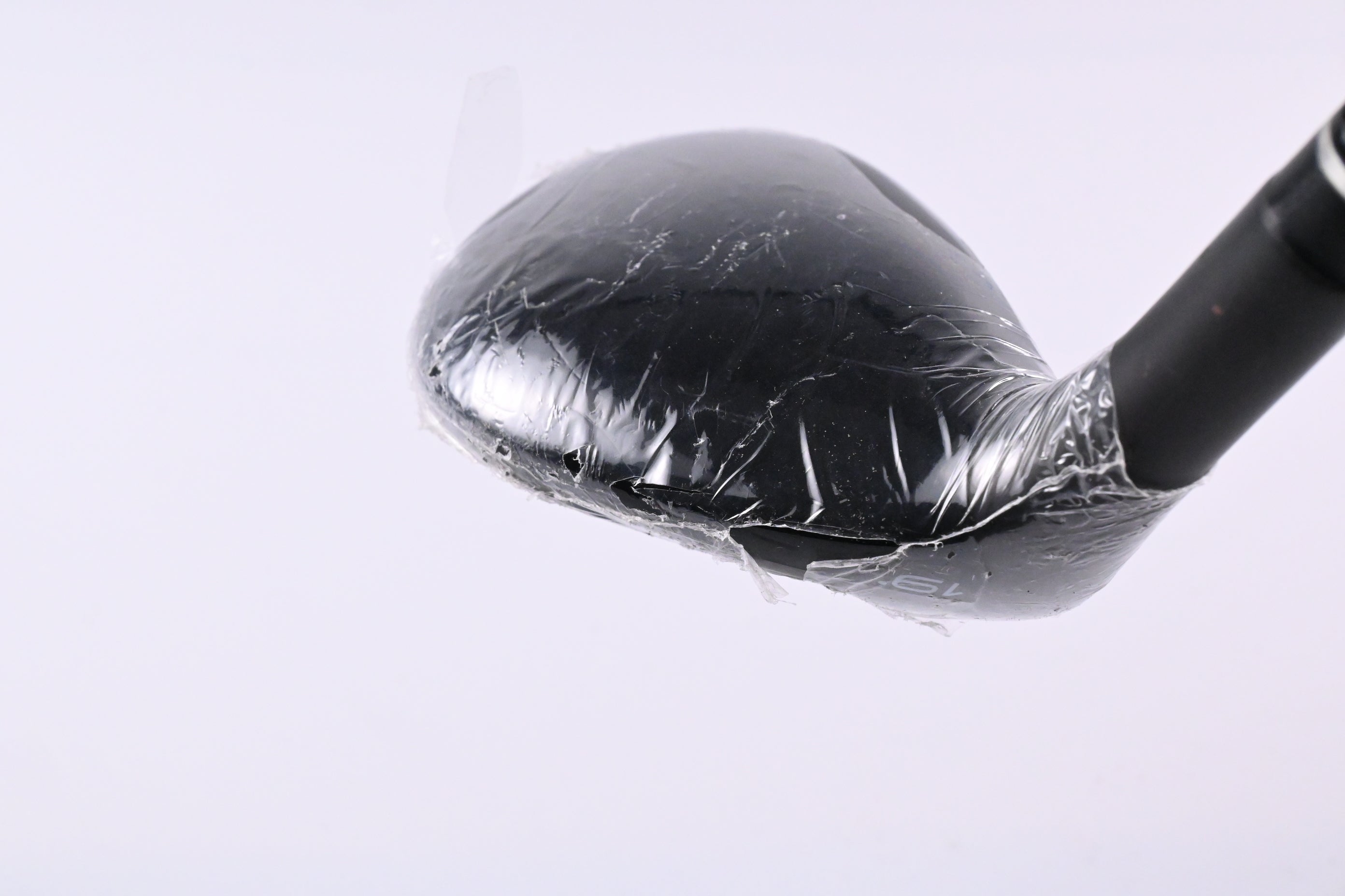 Left Hand Wilson D100 #3 Hybrid / 19 Degree / Senior Flex Elements Chrome 59