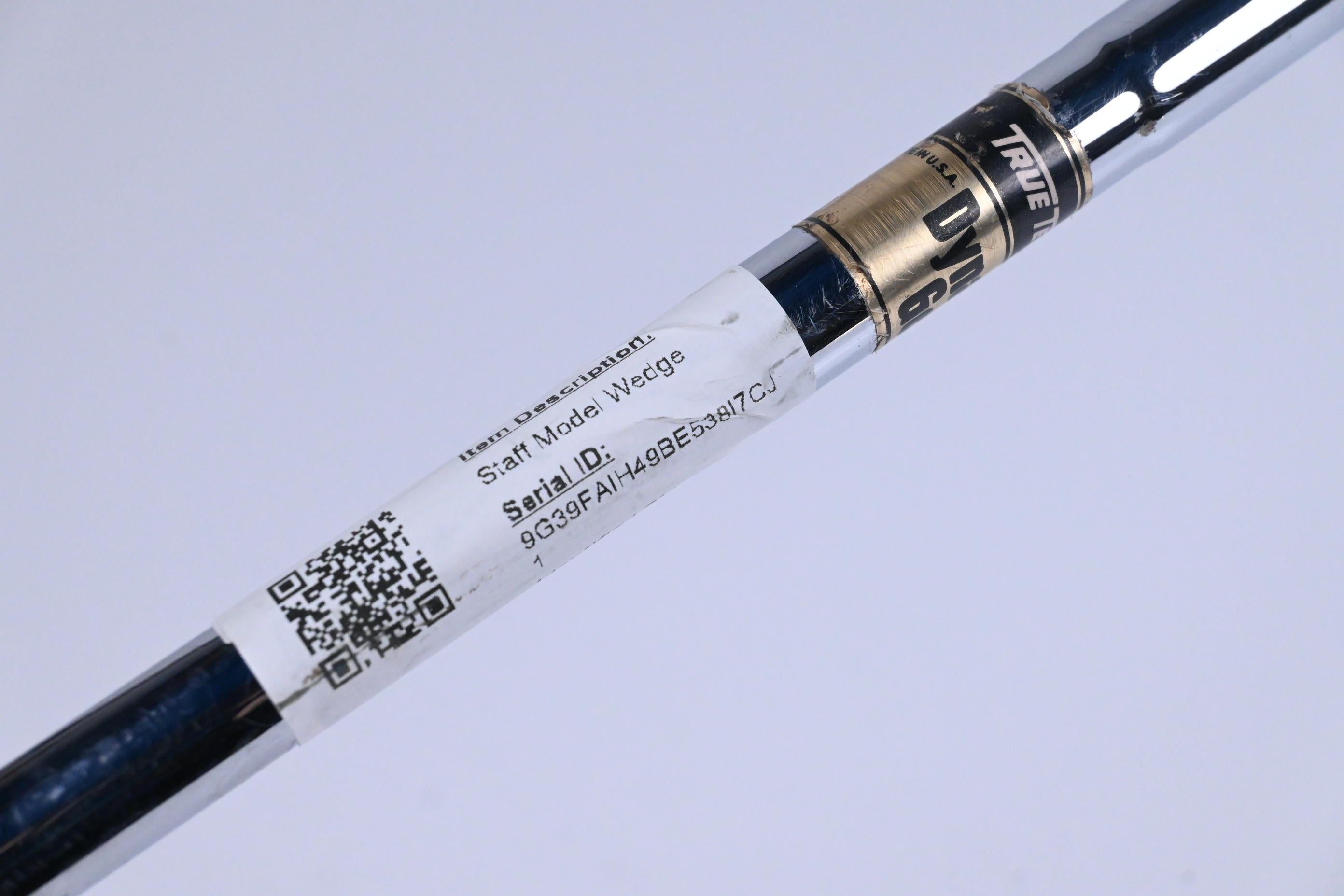 Wilson Staff Model Pitching Wedge / 48 Degree / Stiff Flex Dynamic Gold R300