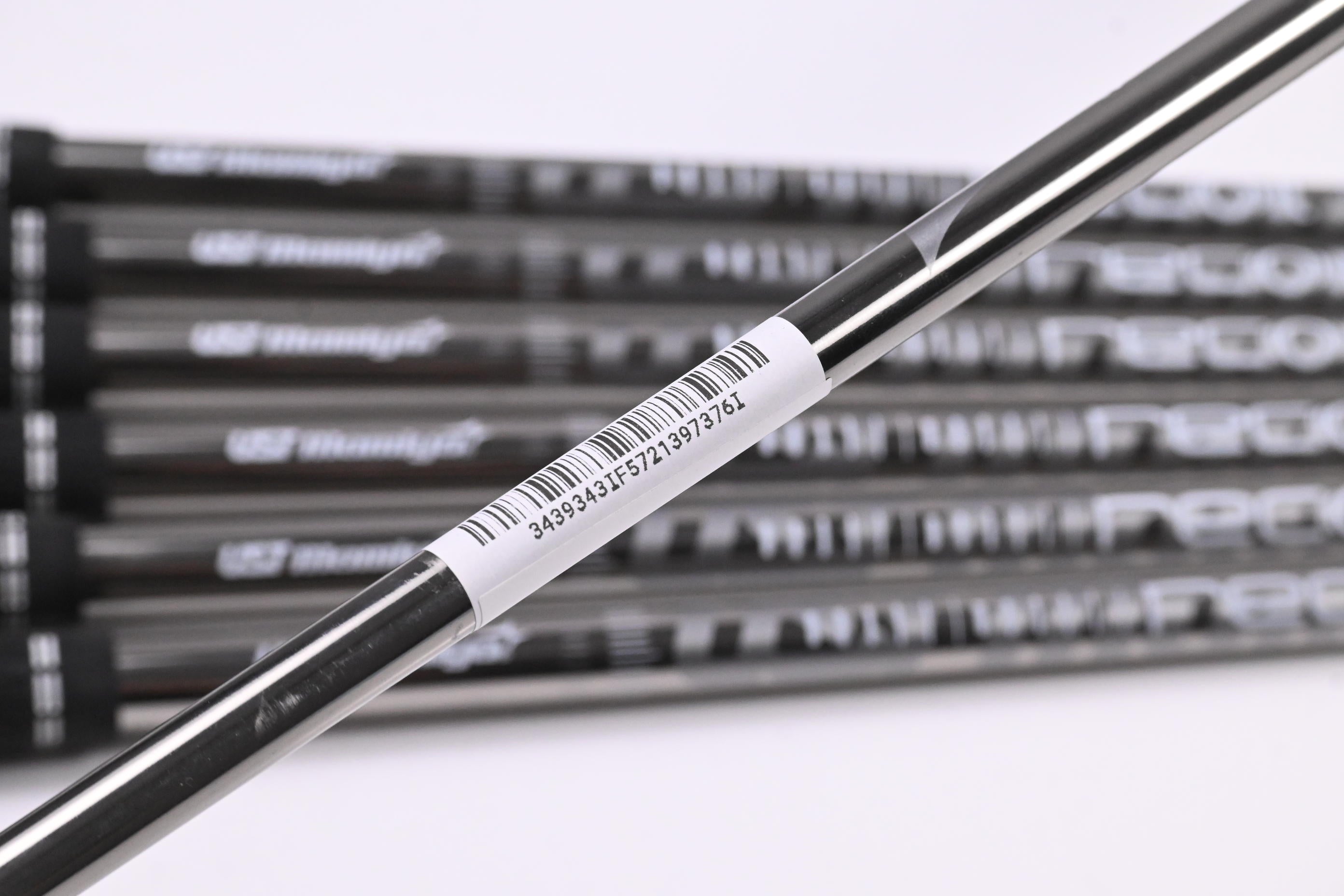 UST Mamiya Recoil 95 Iron Shafts / Stiff Flex / Set of 7 / .355" Tip