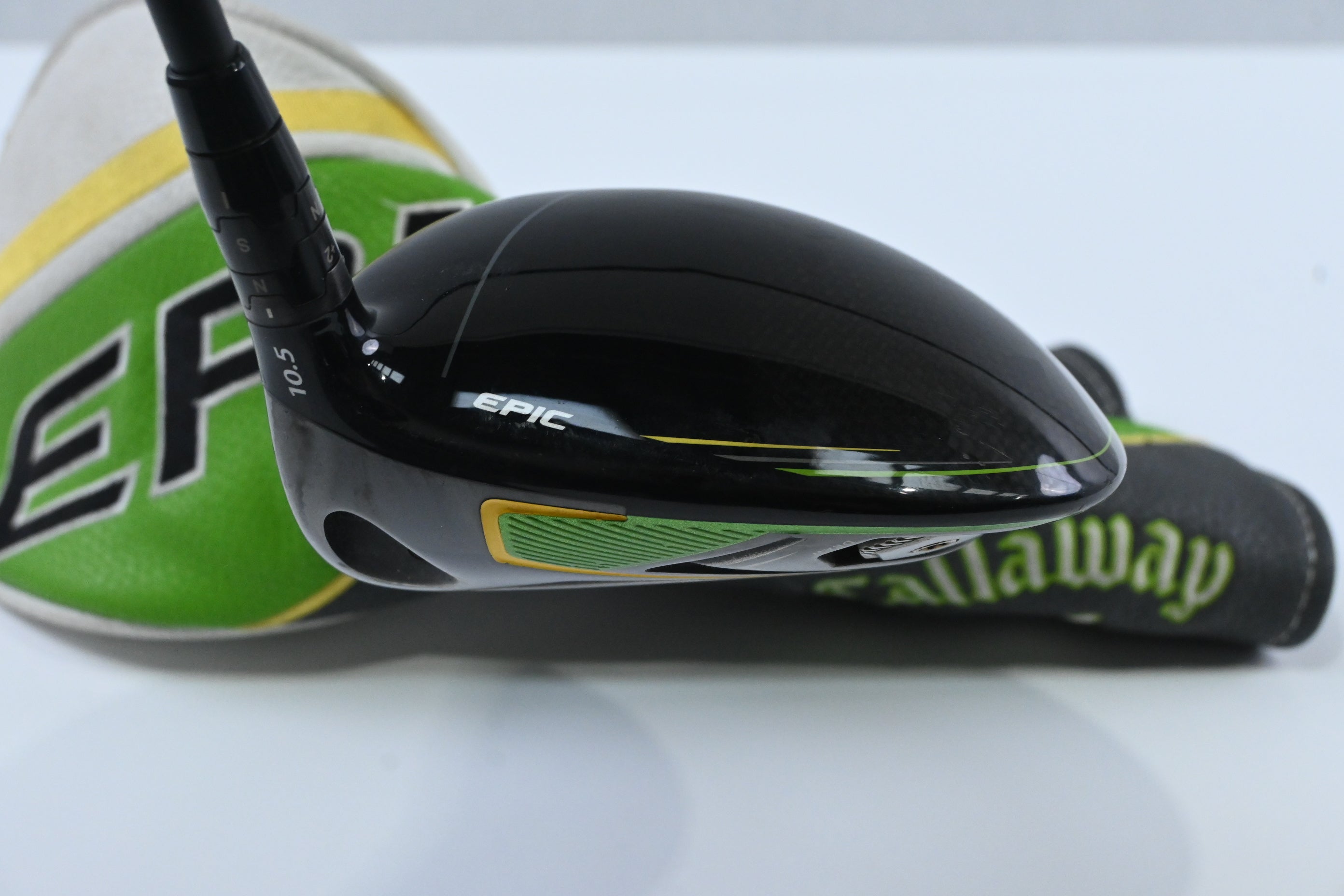 Callaway Epic Flash Driver / 10.5 Degree / Stiff Flex Aldila Rogue Black 60