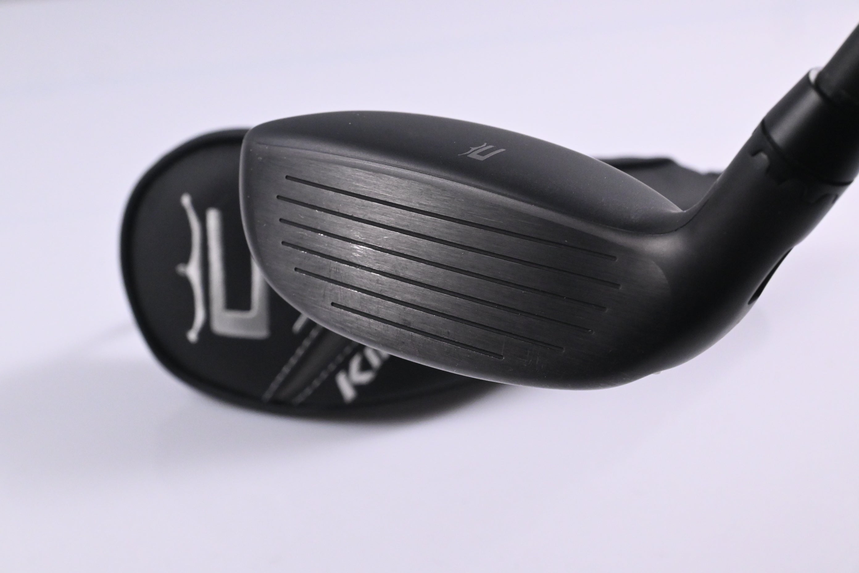 Cobra King Tec 2023 #2 Hybrid / 17 Degree / Regular Flex MMT 70 Shaft