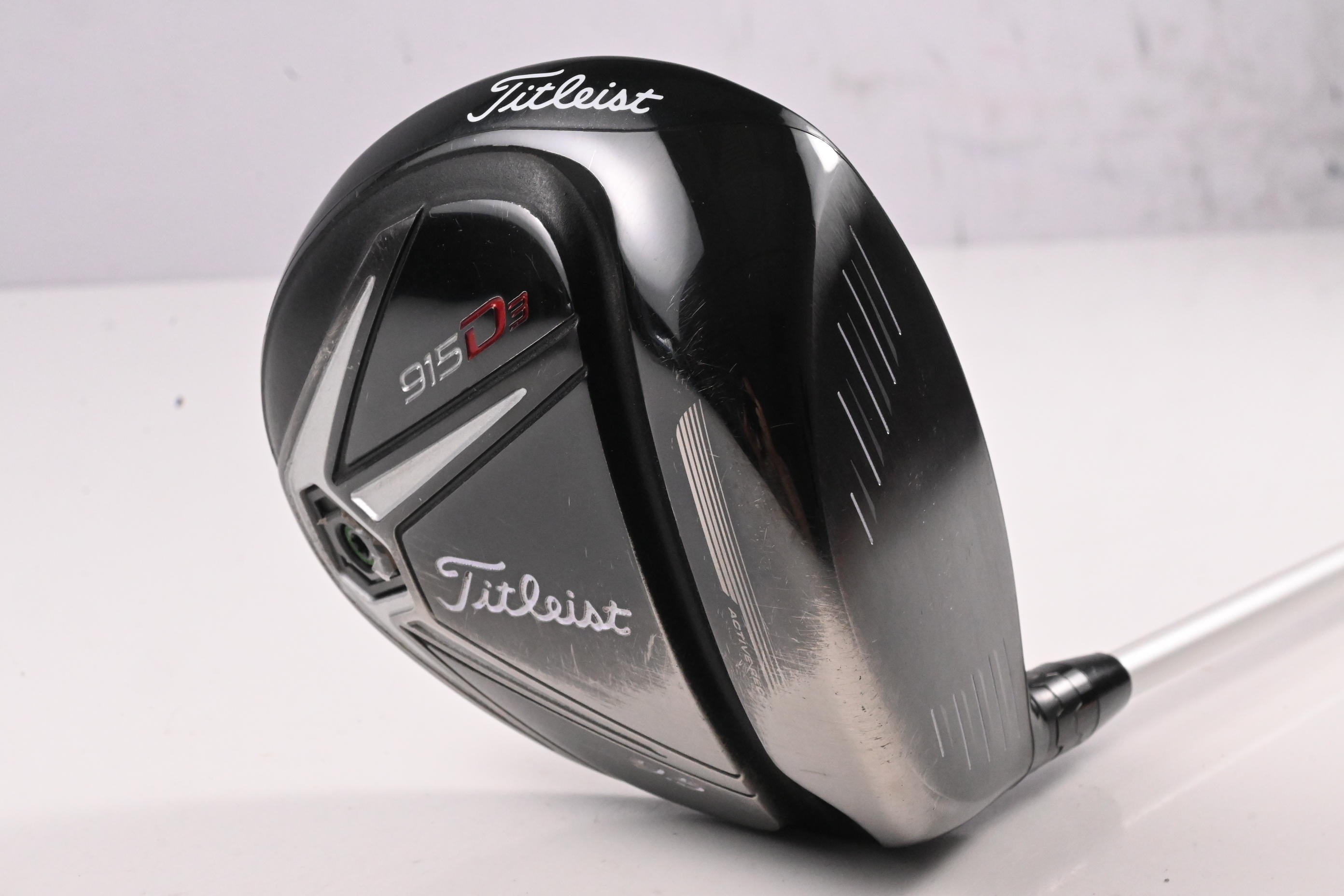 Titleist 915 D3 Driver / 9.5 Degree / Stiff Flex Aldila Rogue Silver 110 MSI 60