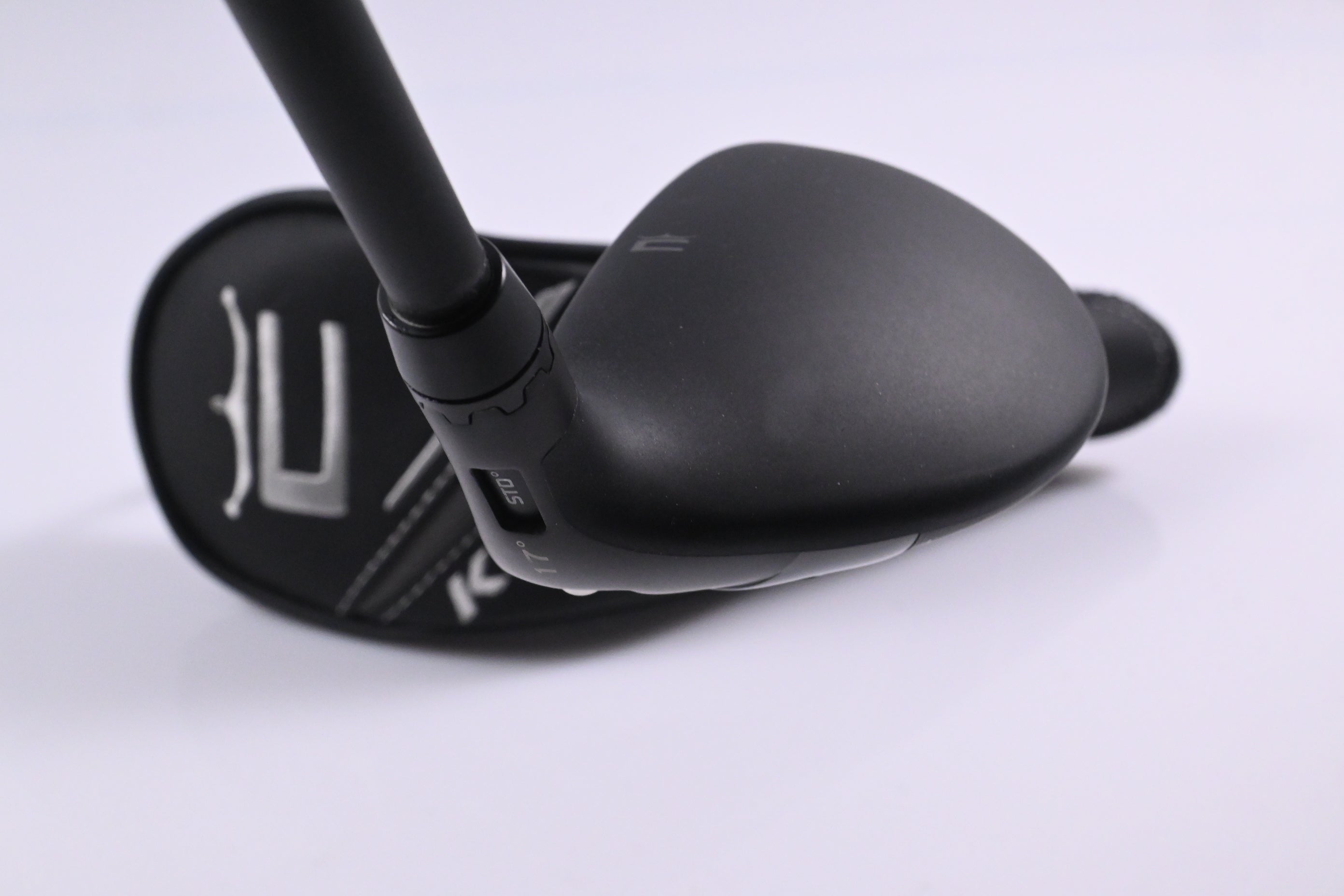 Cobra King Tec 2023 #2 Hybrid / 17 Degree / Regular Flex MMT 70 Shaft