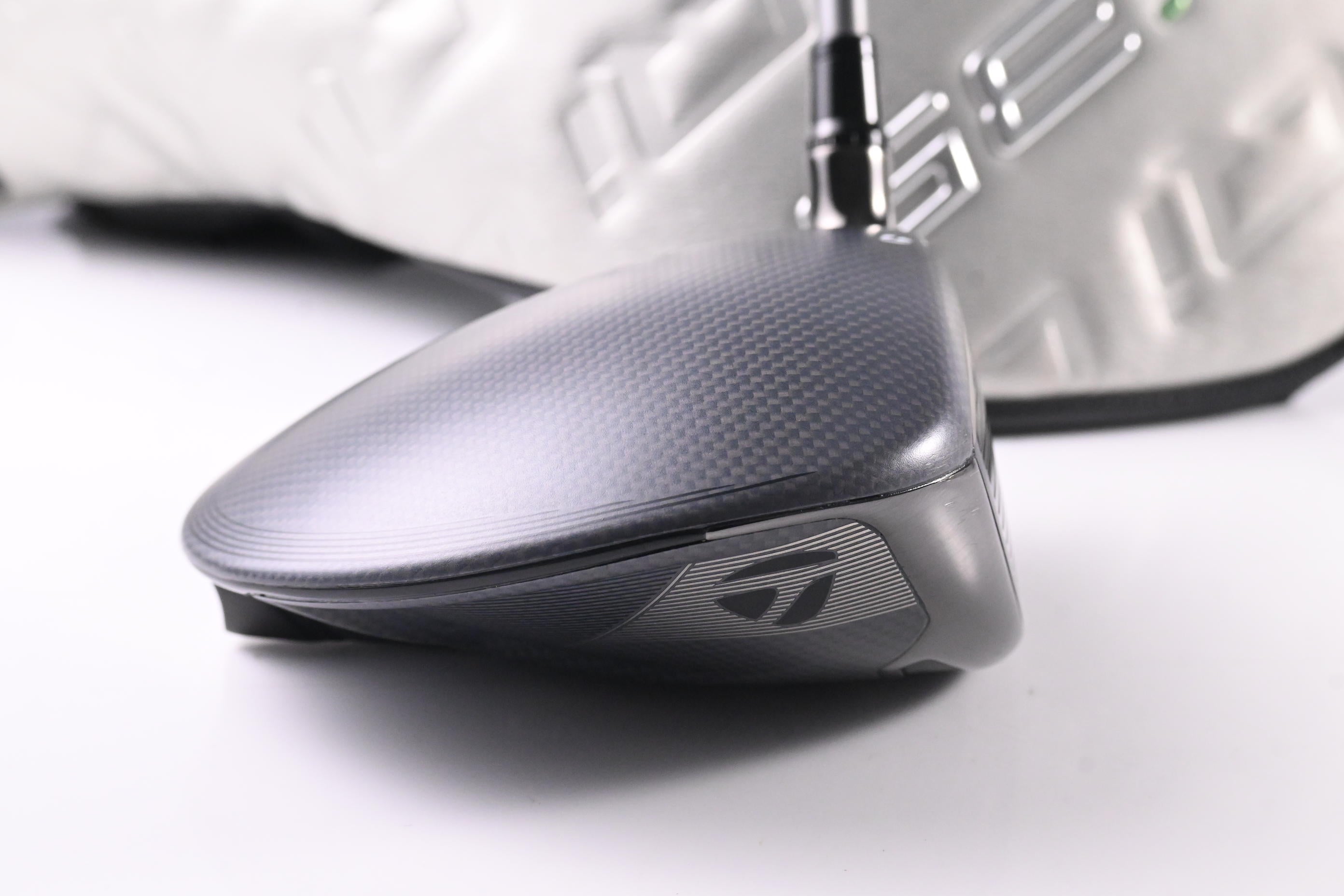 Taylormade Qi35 Max Driver / 10.5 Degree / Stiff Flex Fujikura Air Speeder 50