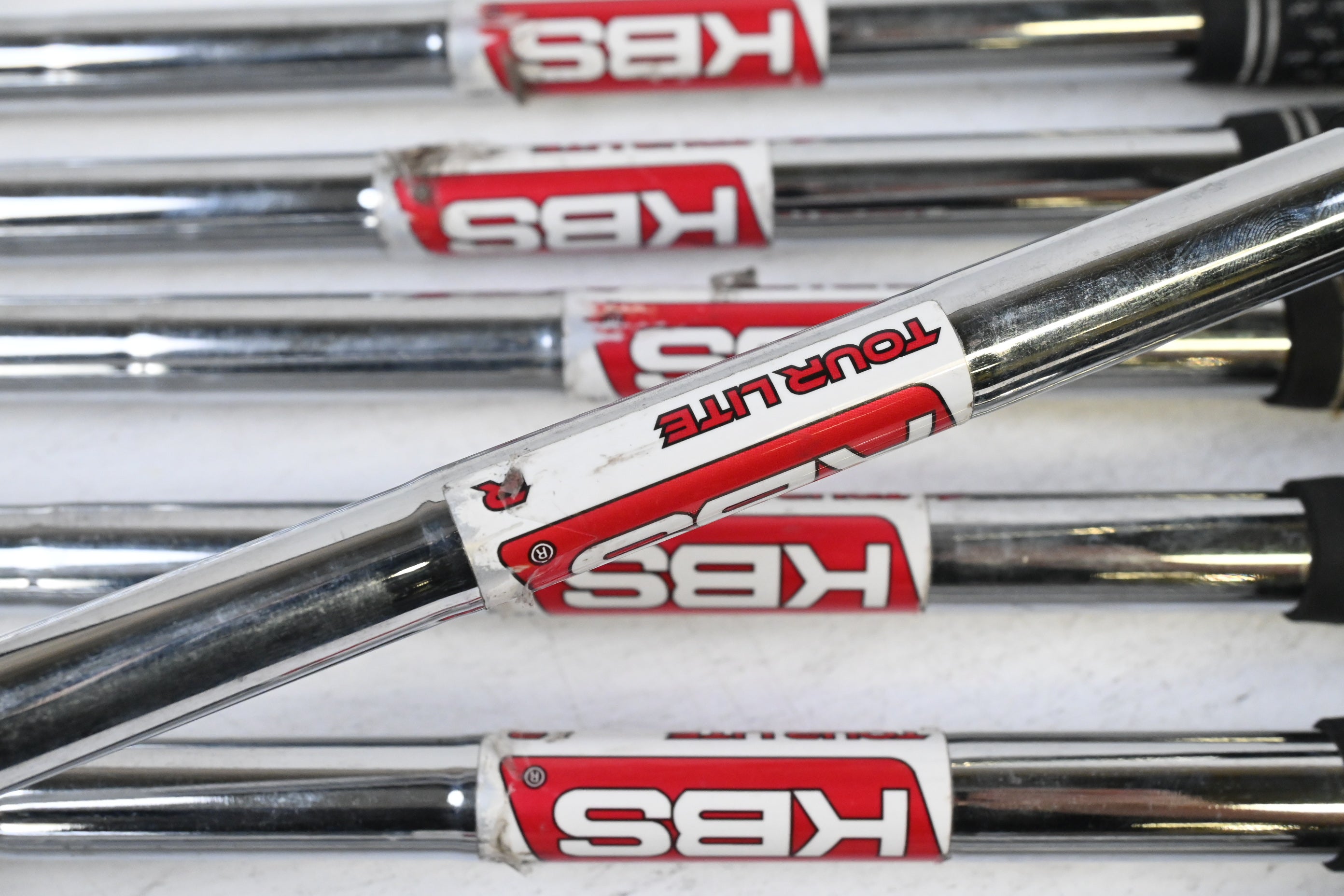 Cobra Aerojet Irons / 5-PW+GW / Regular Flex KBS Tour Lite Shafts