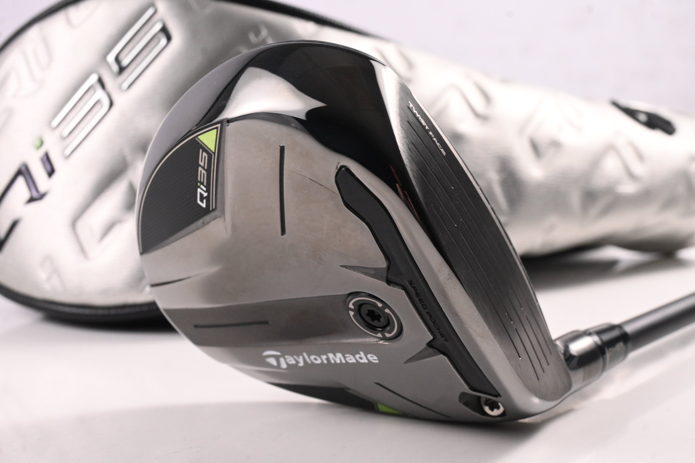 Taylormade Qi35 #3HL Wood / 16.5 Degree / Regular Flex Fujikura Ventus Blue 5