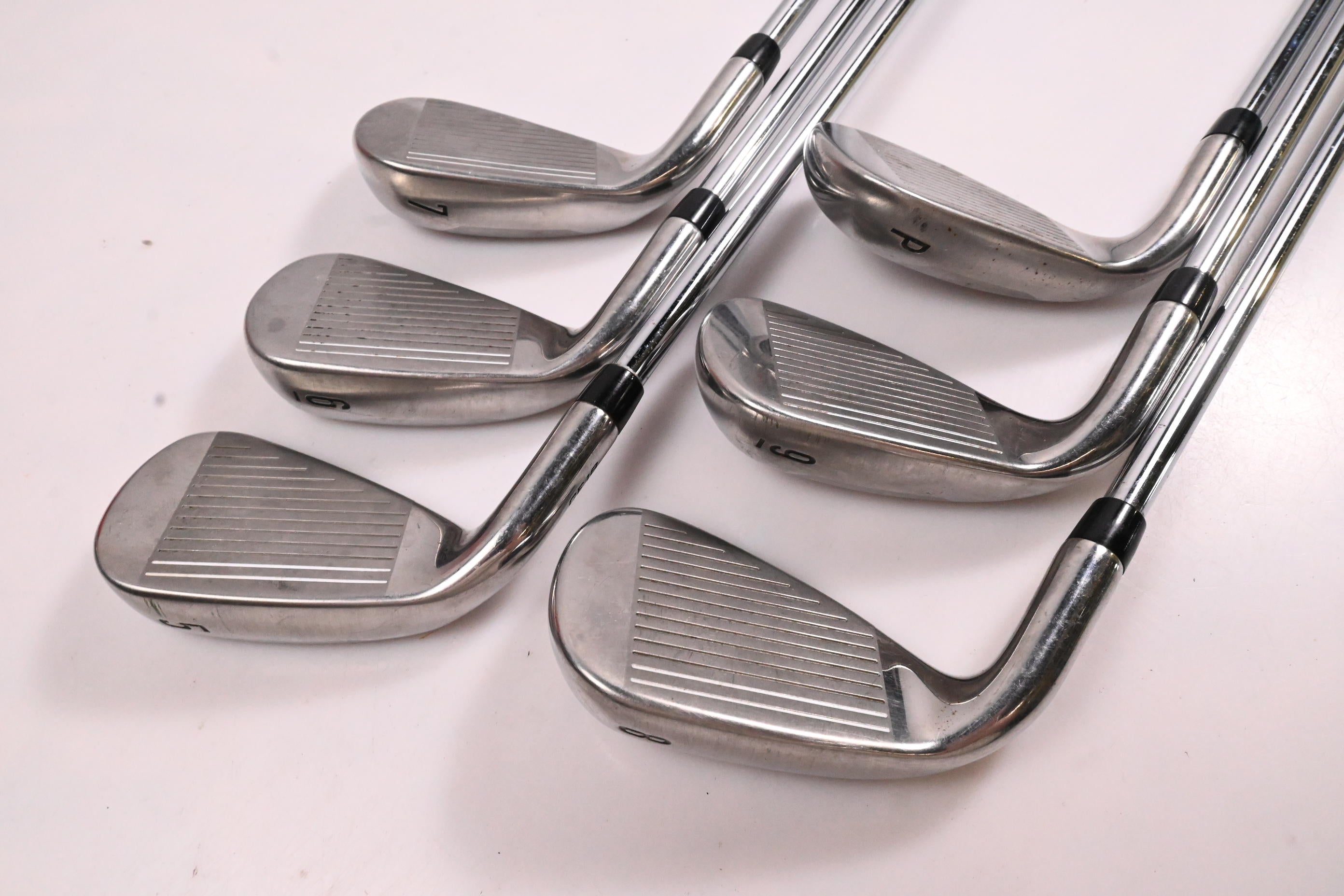 Callaway Rogue Irons / 5-PW / Regular Flex XP 95 R300 Shafts