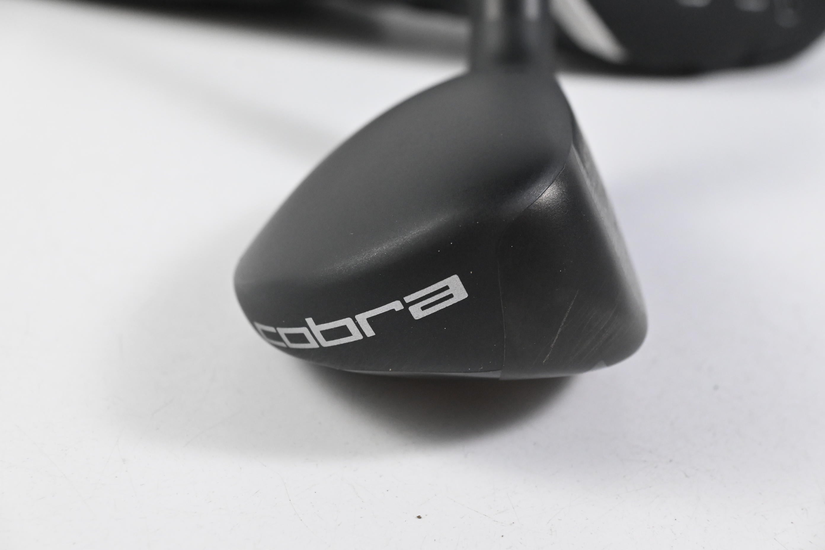 Cobra King Tec #4 Hybrid / 22 Degree / Stiff Flex MMT Black 80 Shaft
