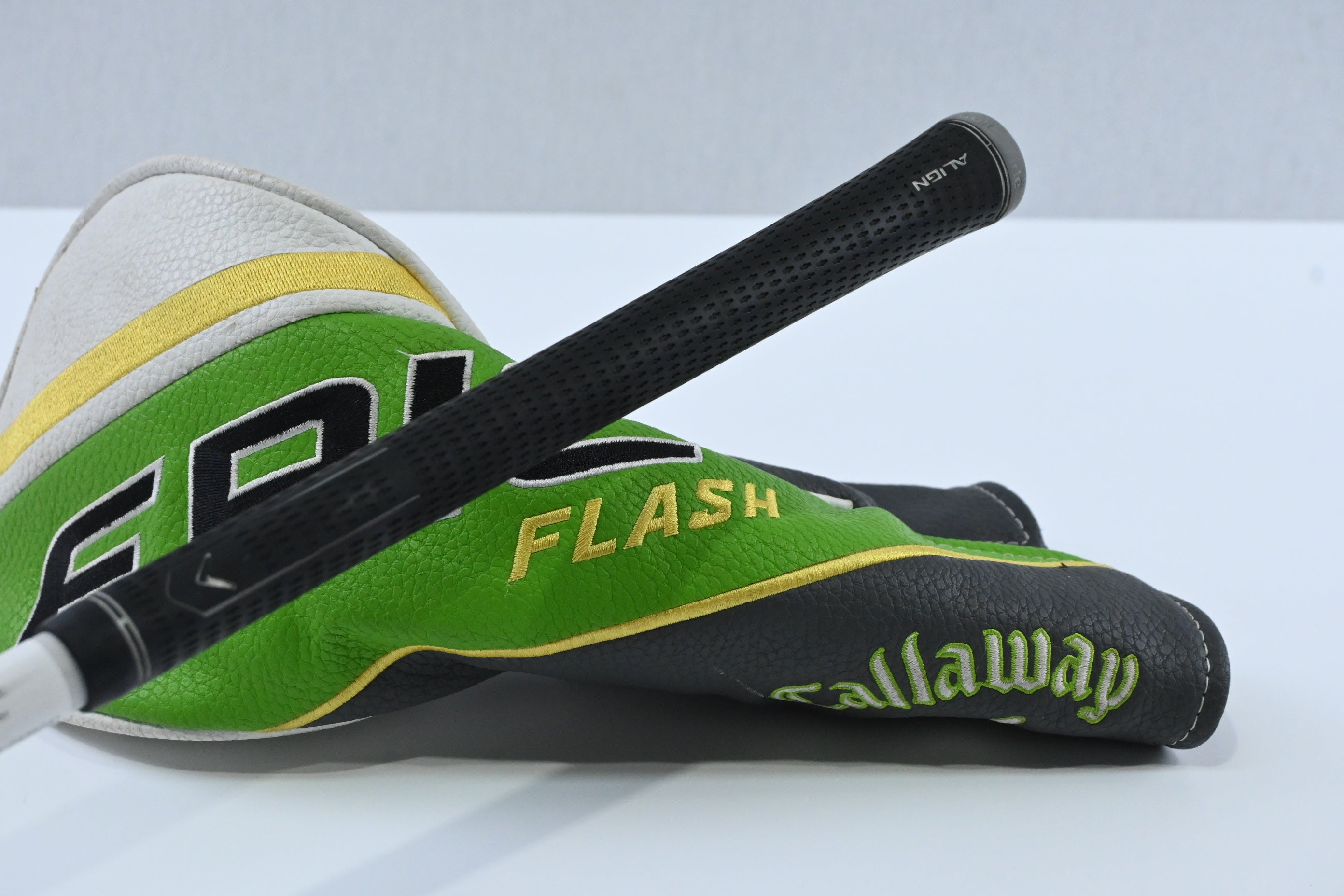 Callaway Epic Flash Driver / 10.5 Degree / Stiff Flex Aldila Rogue Black 60
