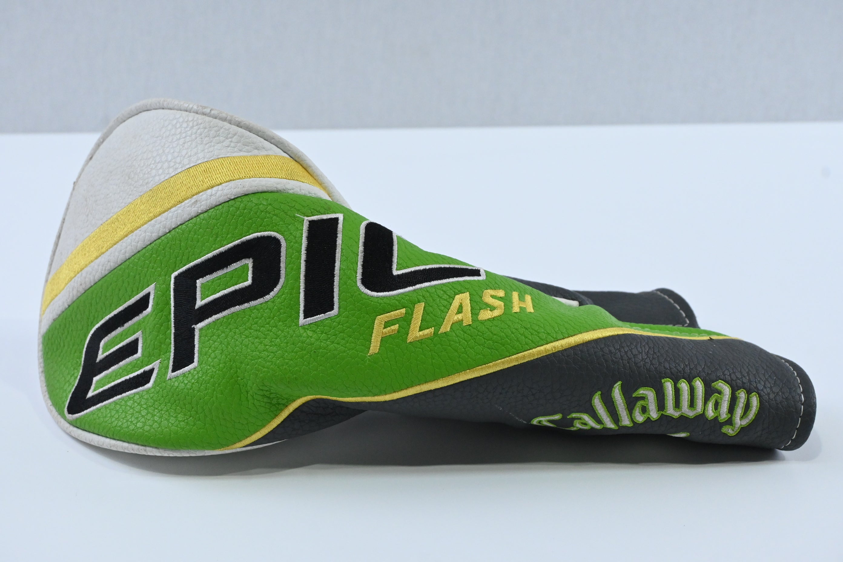 Callaway Epic Flash Driver / 10.5 Degree / Stiff Flex Aldila Rogue Black 60