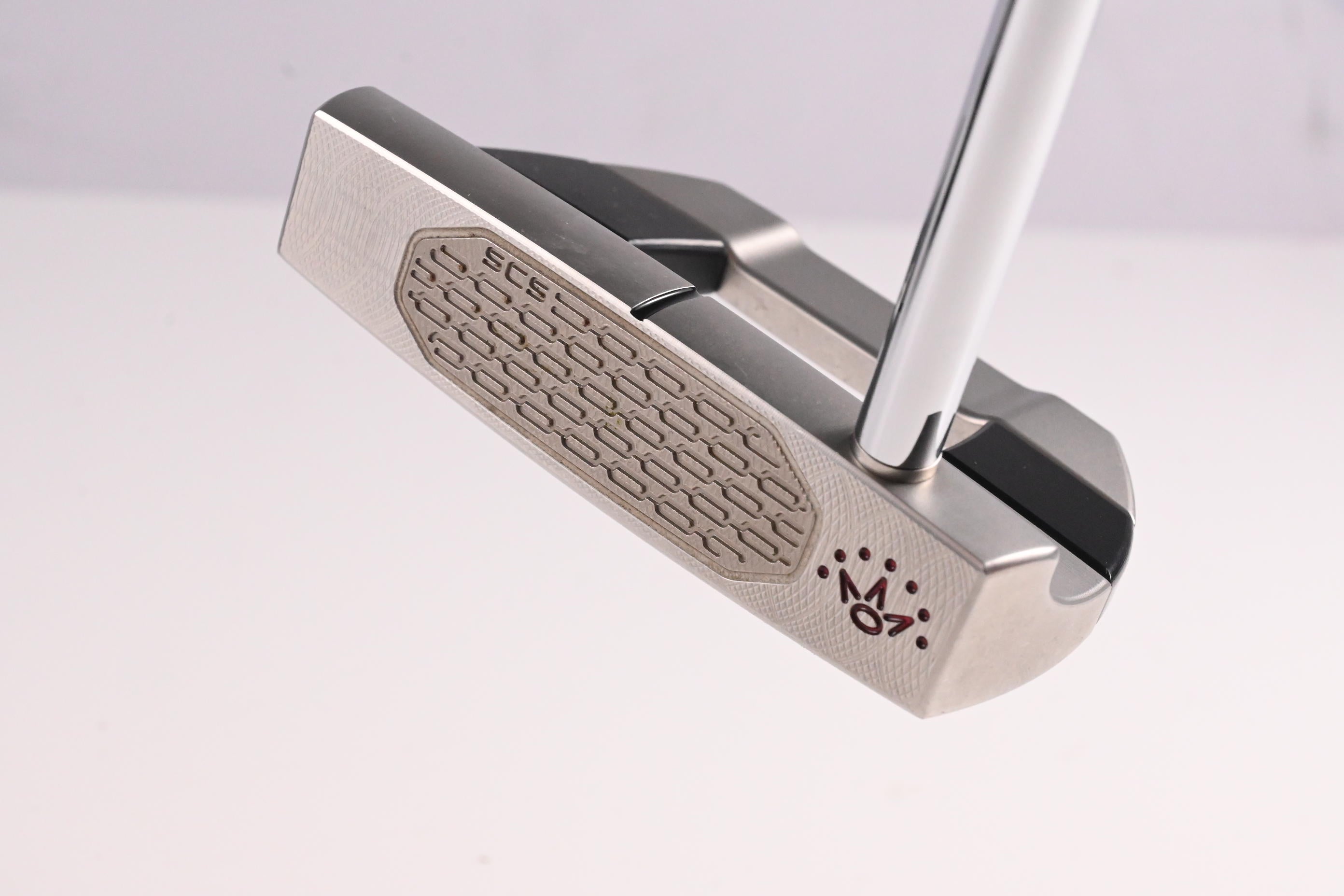 Scotty Cameron 2025 Studio Style Fastback Putter / 38 Inch