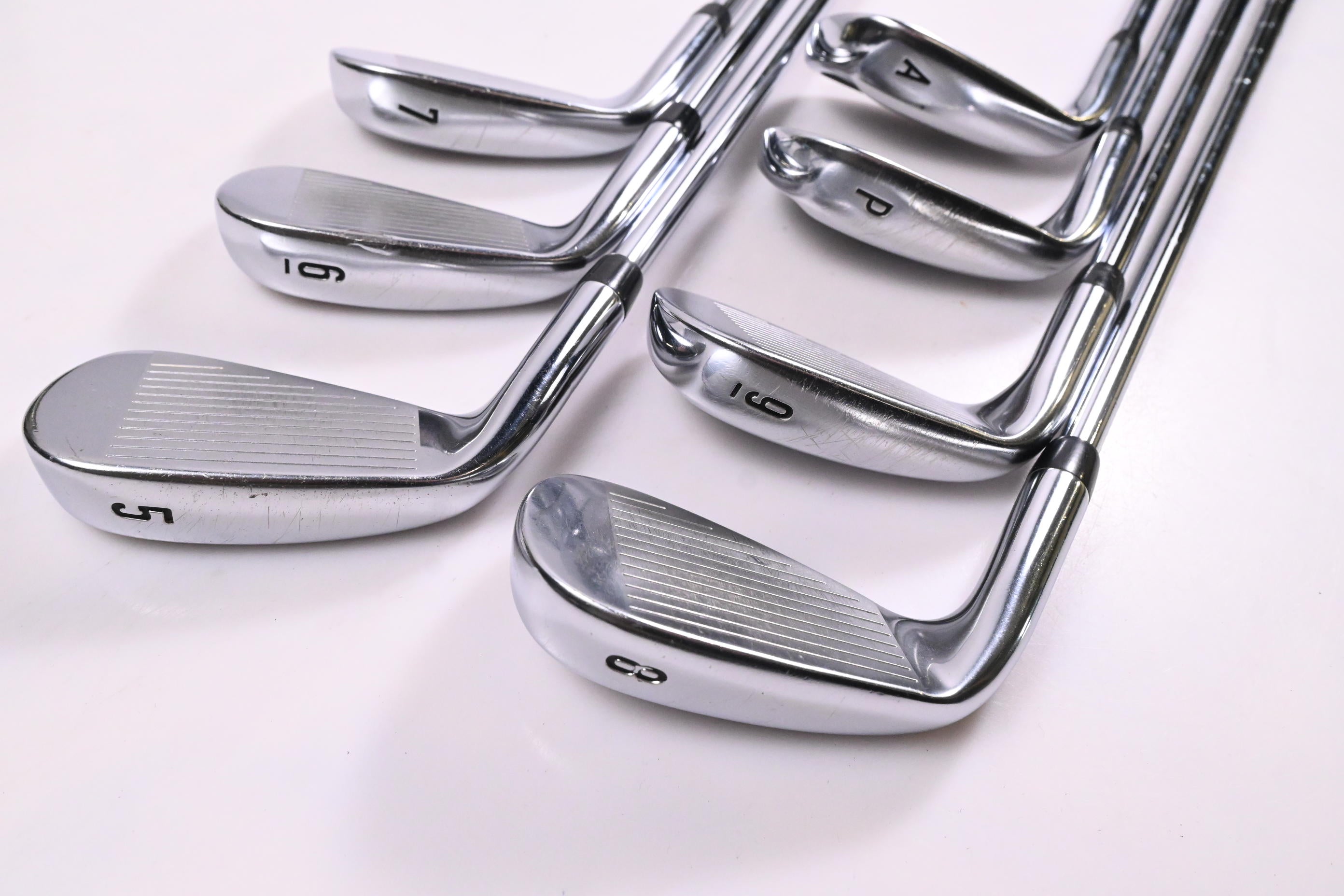 Callaway Mavrik Pro Irons / 5-PW+GW / Stiff Flex Elevate MPH 95 Shafts
