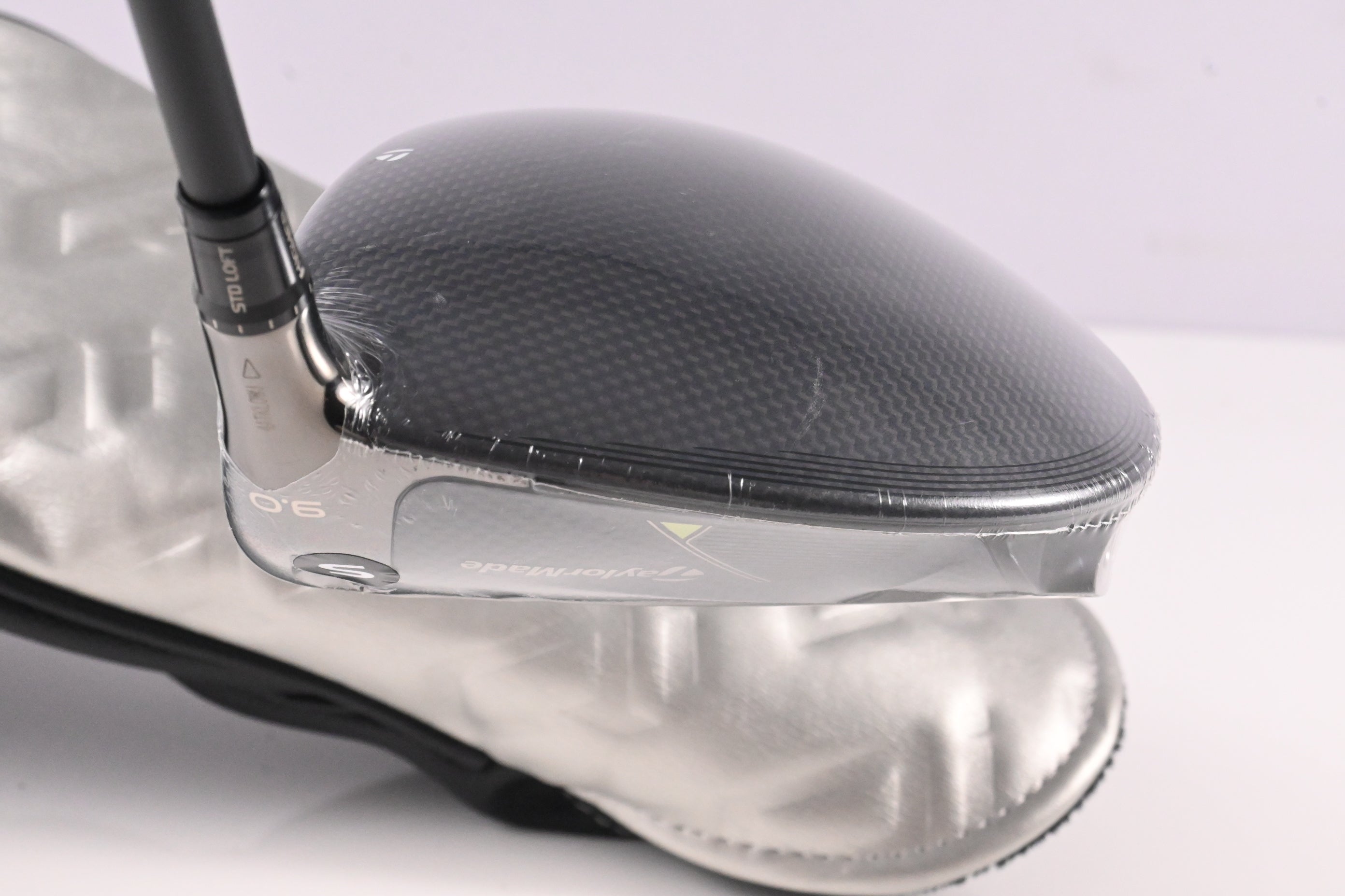 Taylormade Qi35 Driver / 9 Degree / Stiff Flex Fujikura Ventus Blue '25 5 Shaft