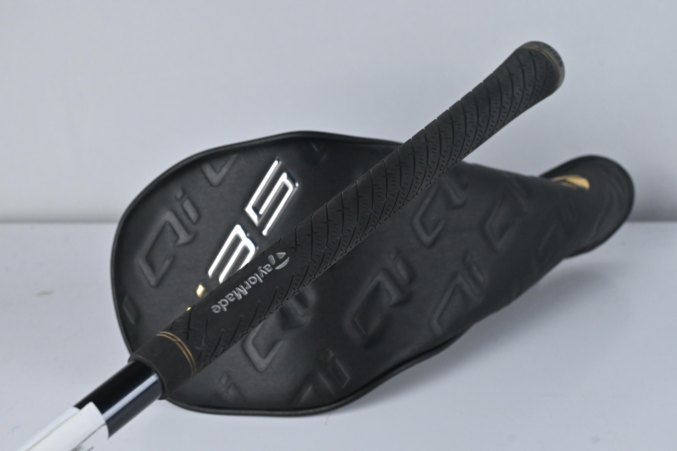 Taylormade Qi35 Designer Series Driver / 10.5 Degree / Regular Flex Diamana T+60