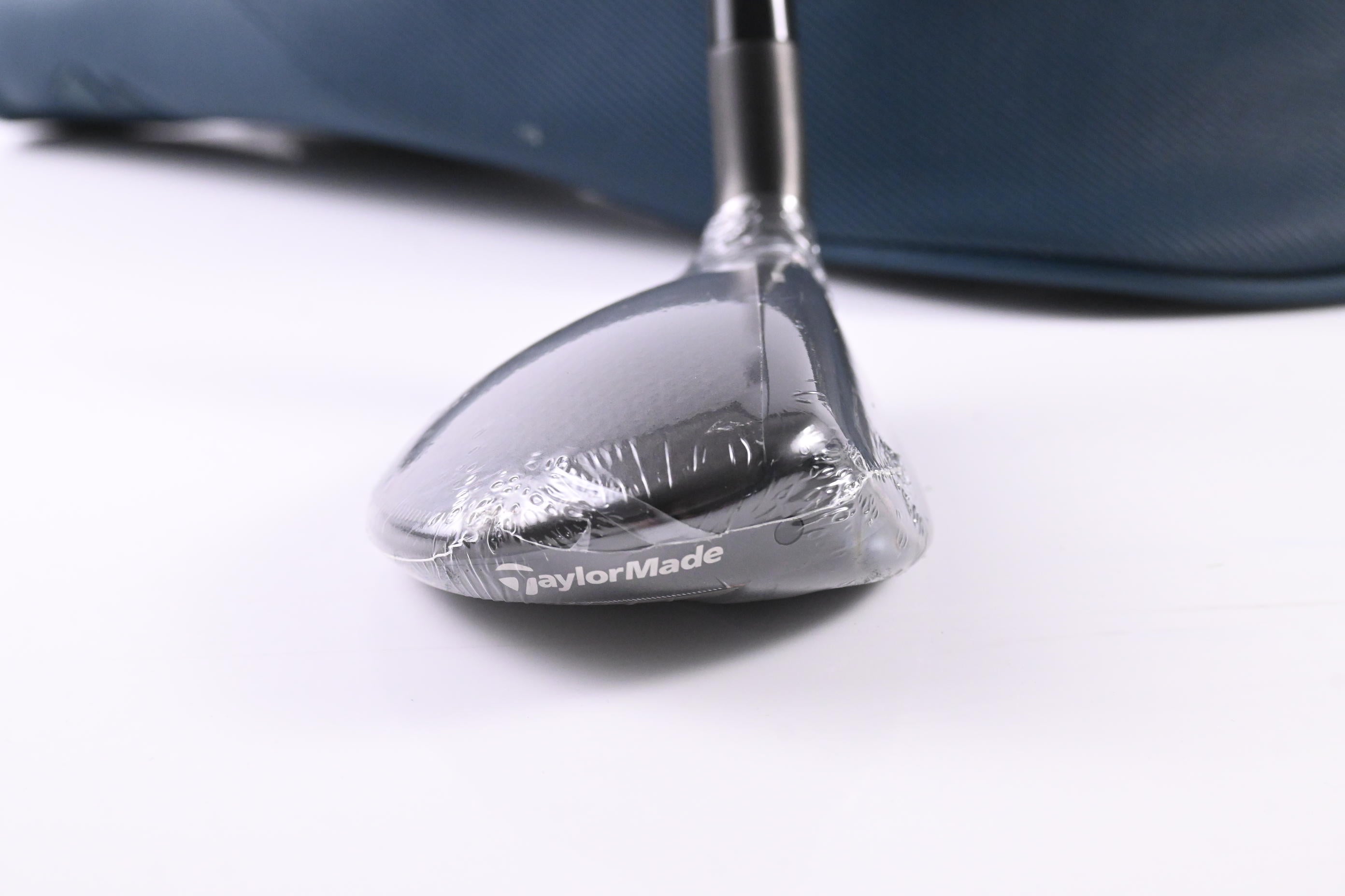 Ladies Taylormade Qi4D Max Lite #5 Hybrid / 26 Degree / Ladies Flex REAX 40