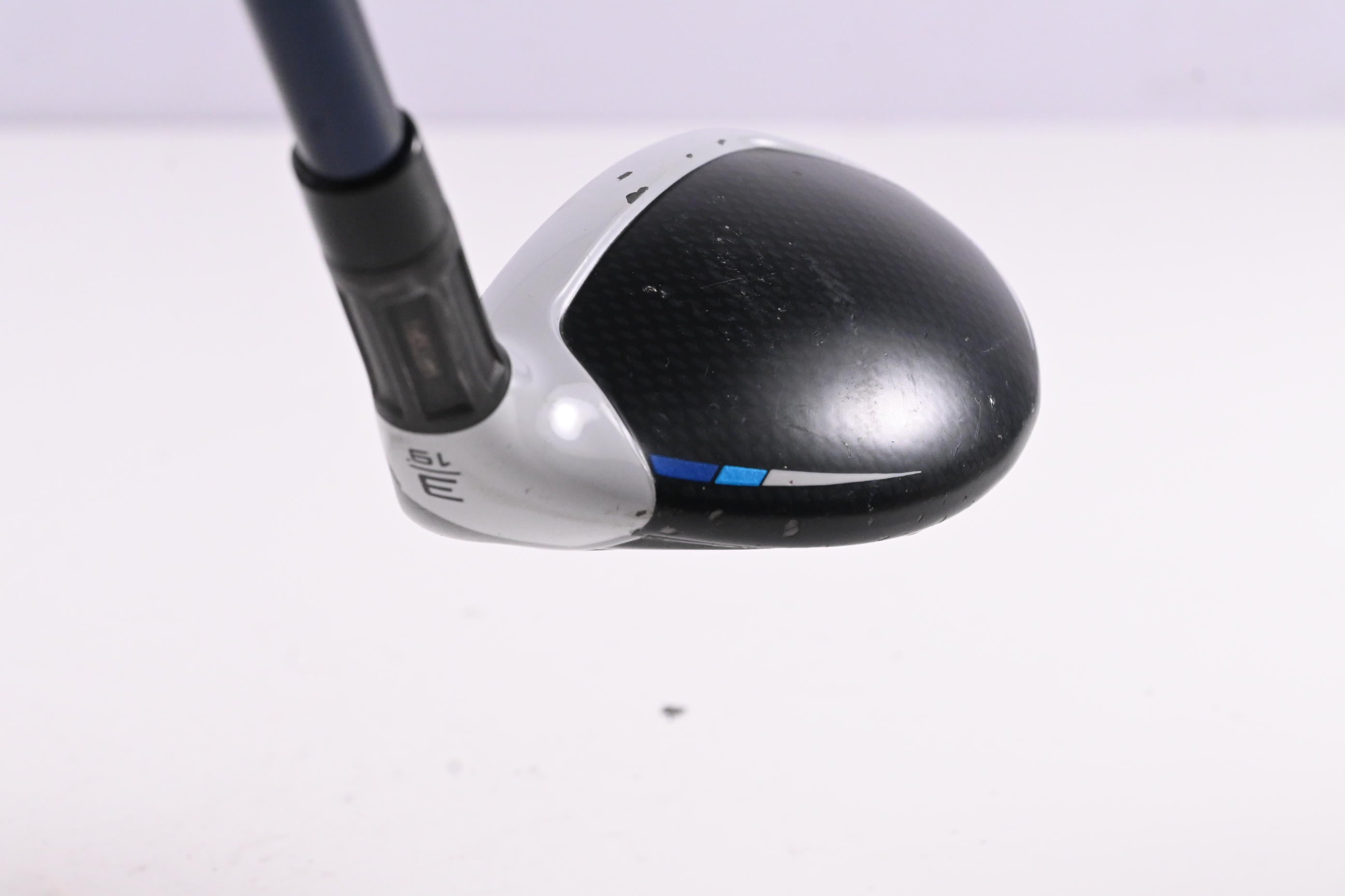 Taylormade SIM2 Max #3 Hybrid / 19 Degree / Stiff Flex Fujikura Ventus Blue 7