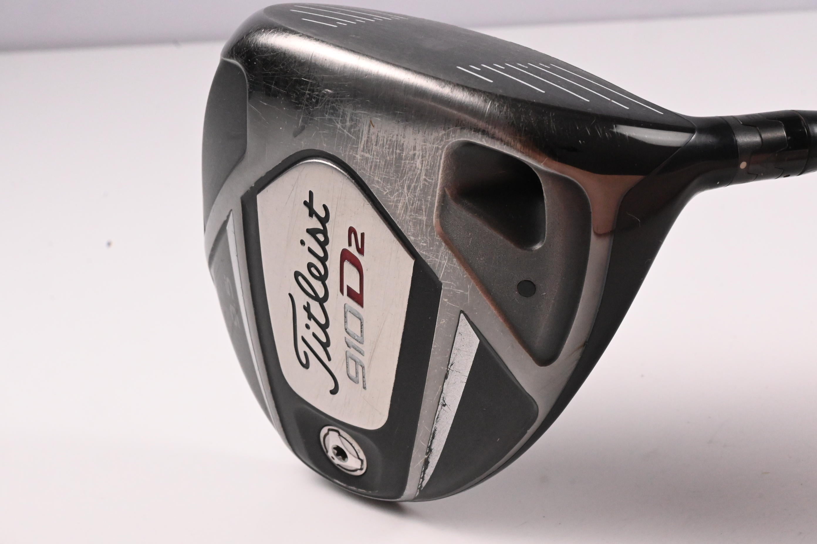 Titleist 910 D2 Driver / 9.5 Degree / Regular Flex Diamana 'ilima 61 Shaft