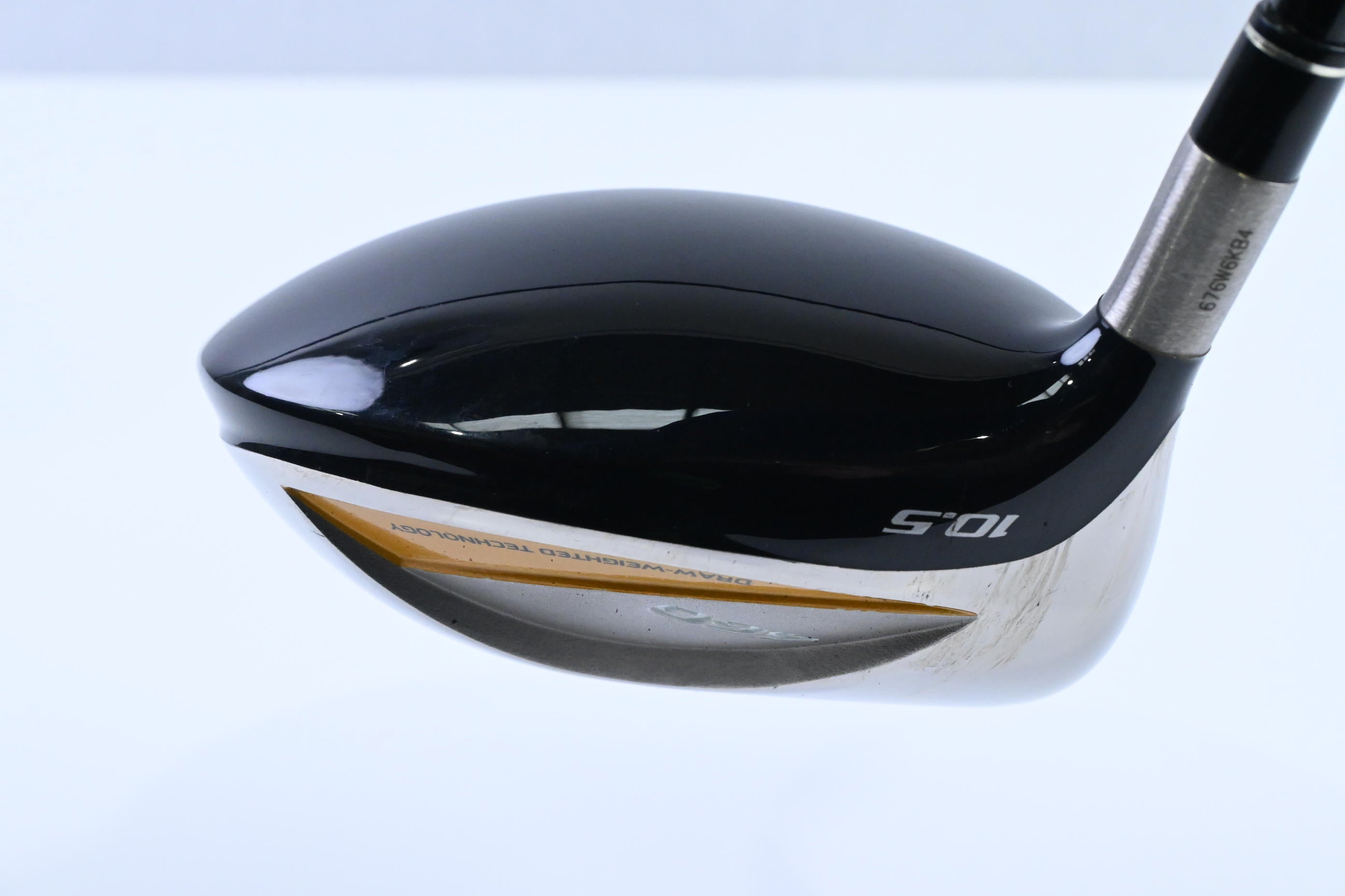 Left Hand Taylormade R7 Draw Driver / 10.5 Degree / Regular Flex Reax 55 Shaft