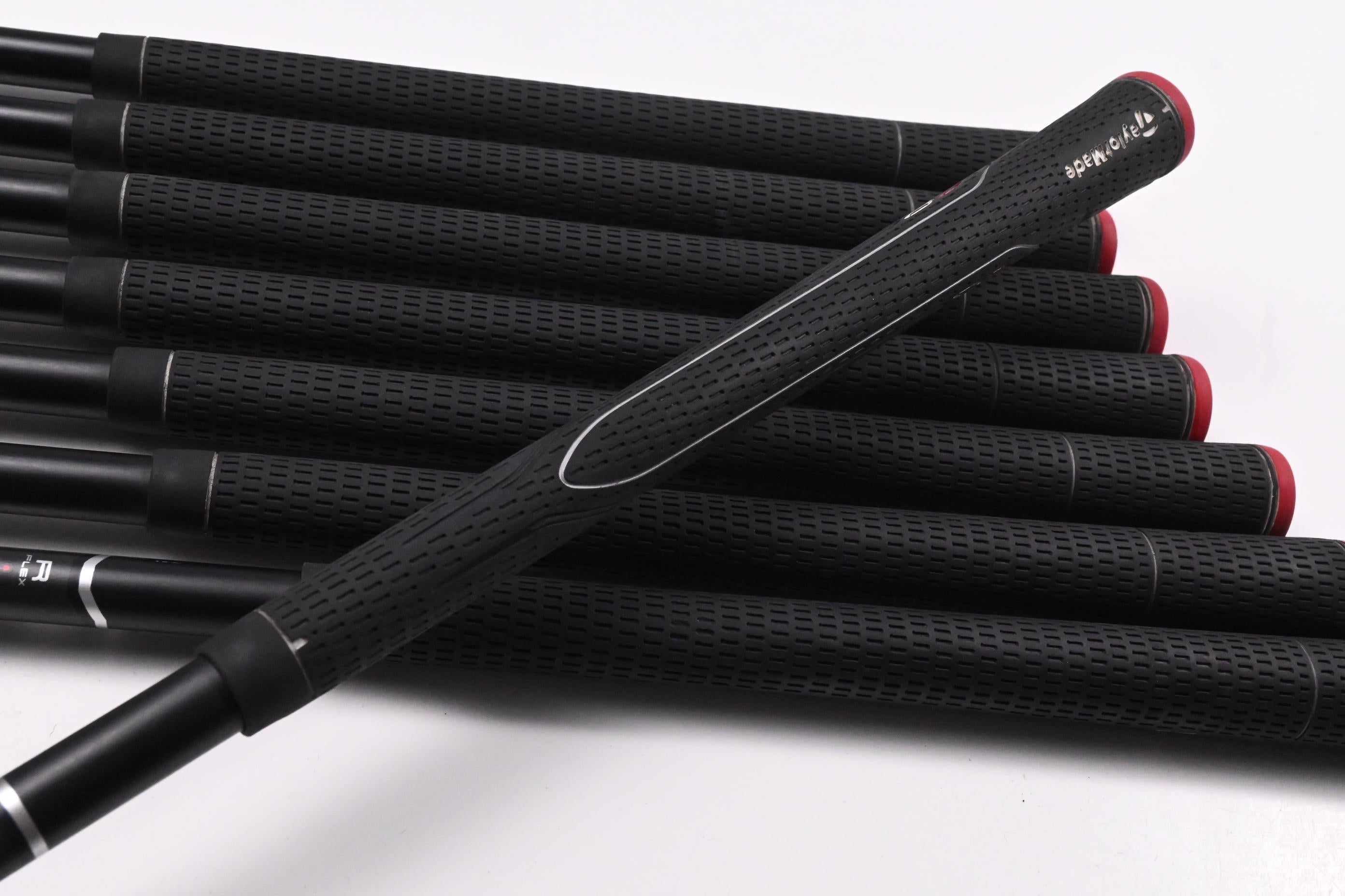 Taylormade RSi1 Irons / 5-PW+SW+LW / Regular Flex REAX 65 Shafts