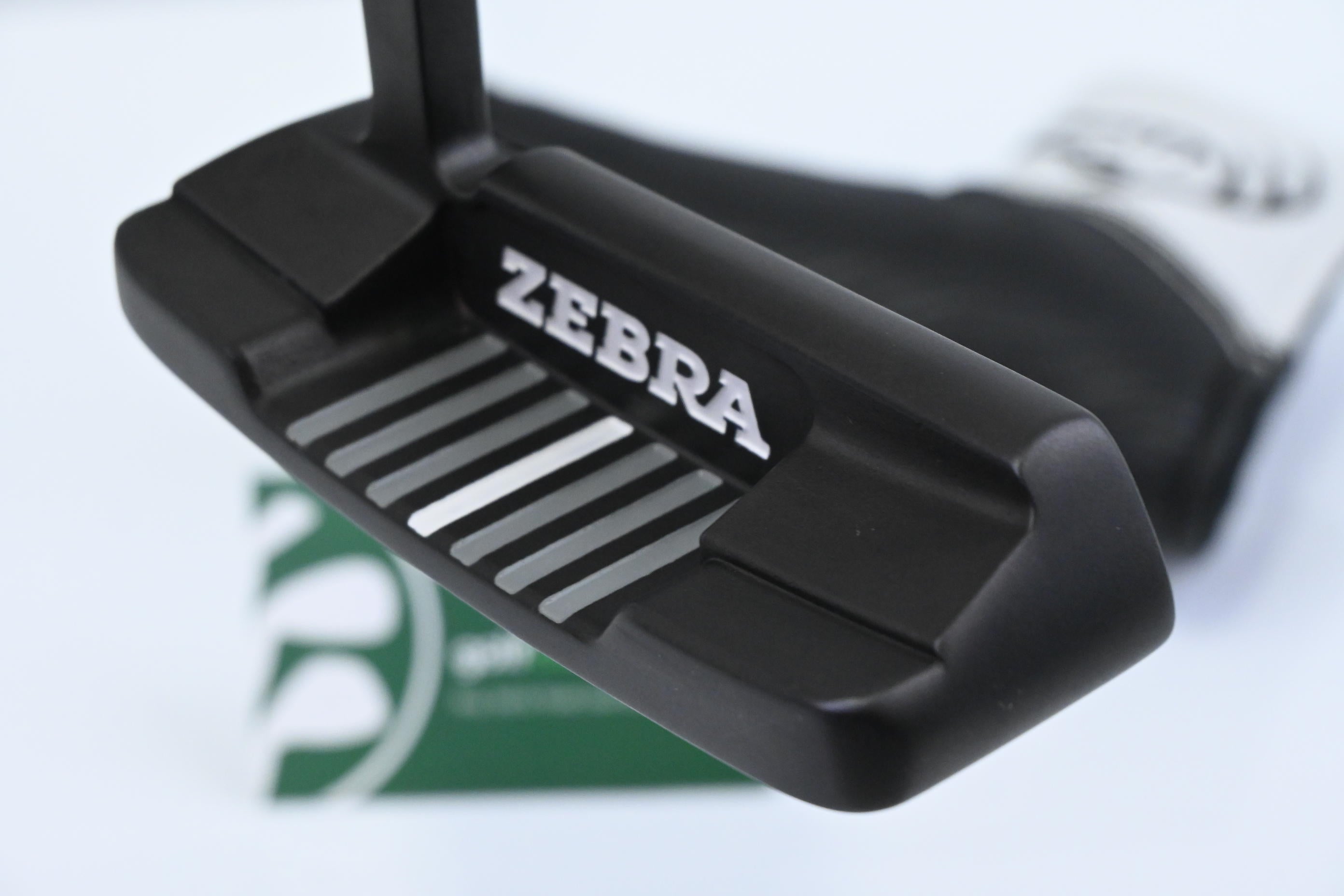 Zebra AIT #4 Series Putter / 33.5 Inch