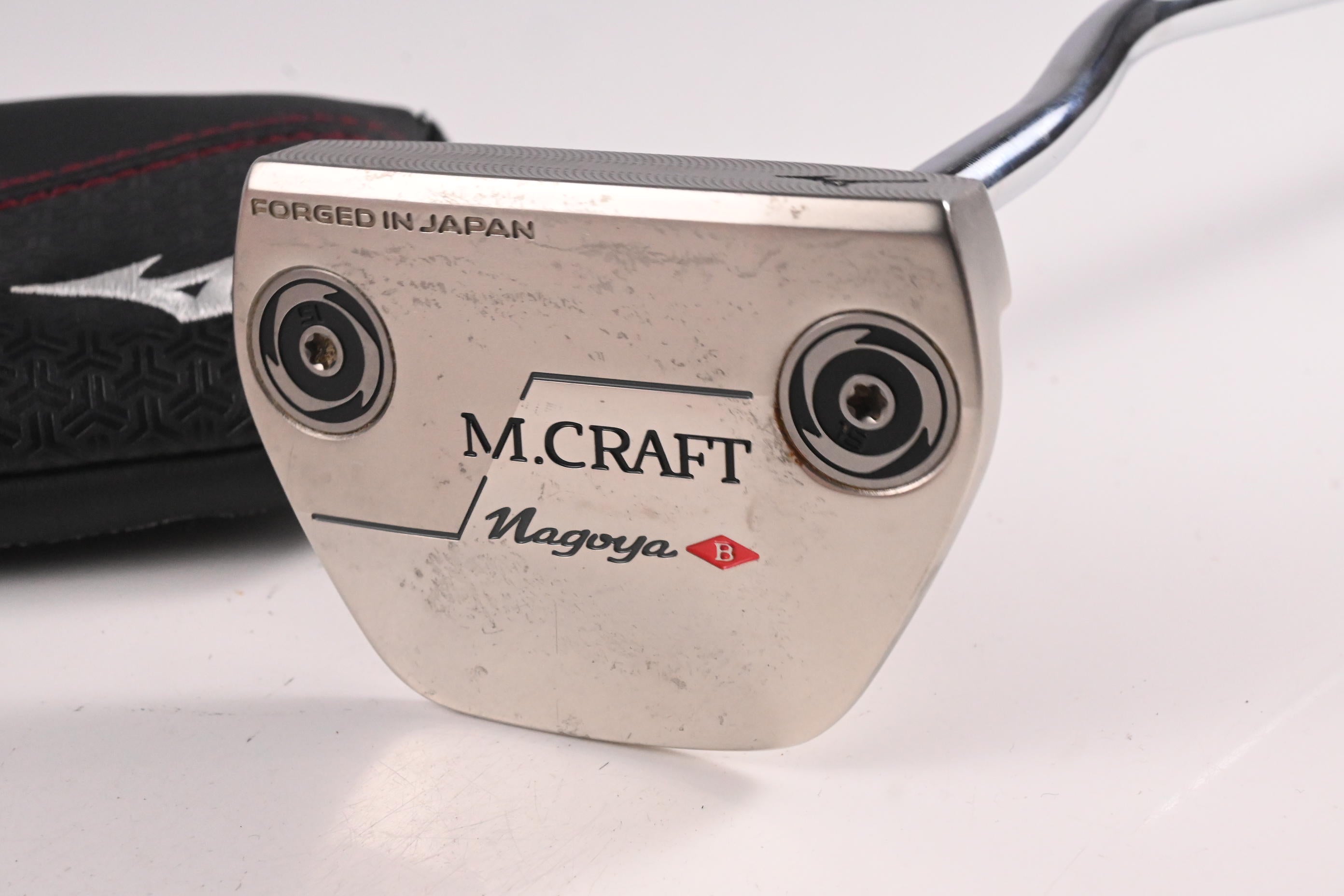 Mizuno M.Craft City Series Nagoya B Putter / 33 Inch