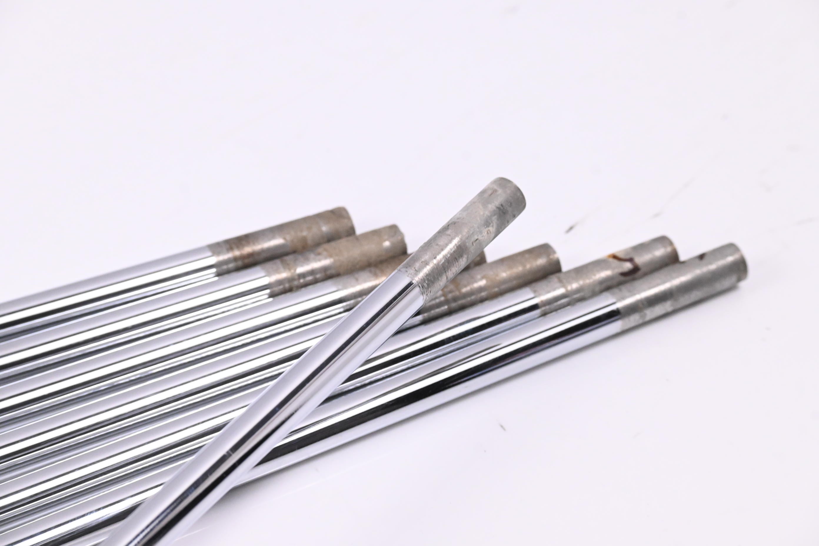 KBS Tour Lite Iron Shafts / Stiff Flex / Set of 7 / .370" Tip
