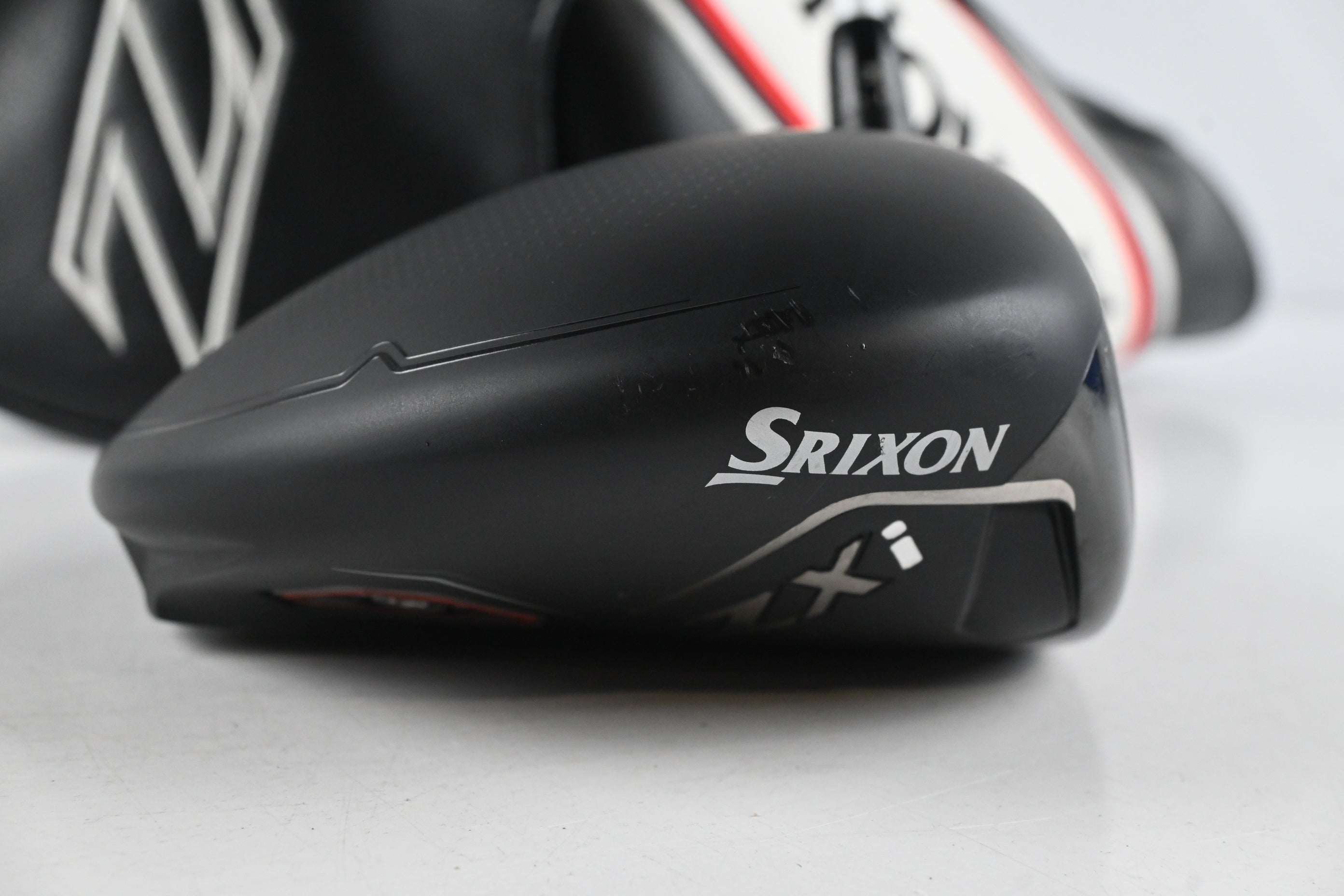 Srixon ZXi Driver / 9 Degree / X-Flex Tour AD Graphite Design HD-7 Shaft