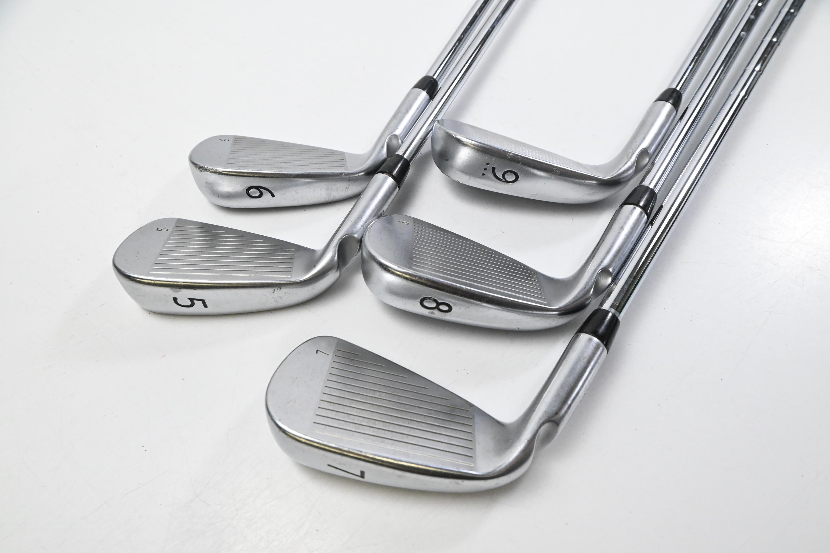 Ping i25 Irons / 5-9i / White Dot / Regular Flex Ping CFS Shafts