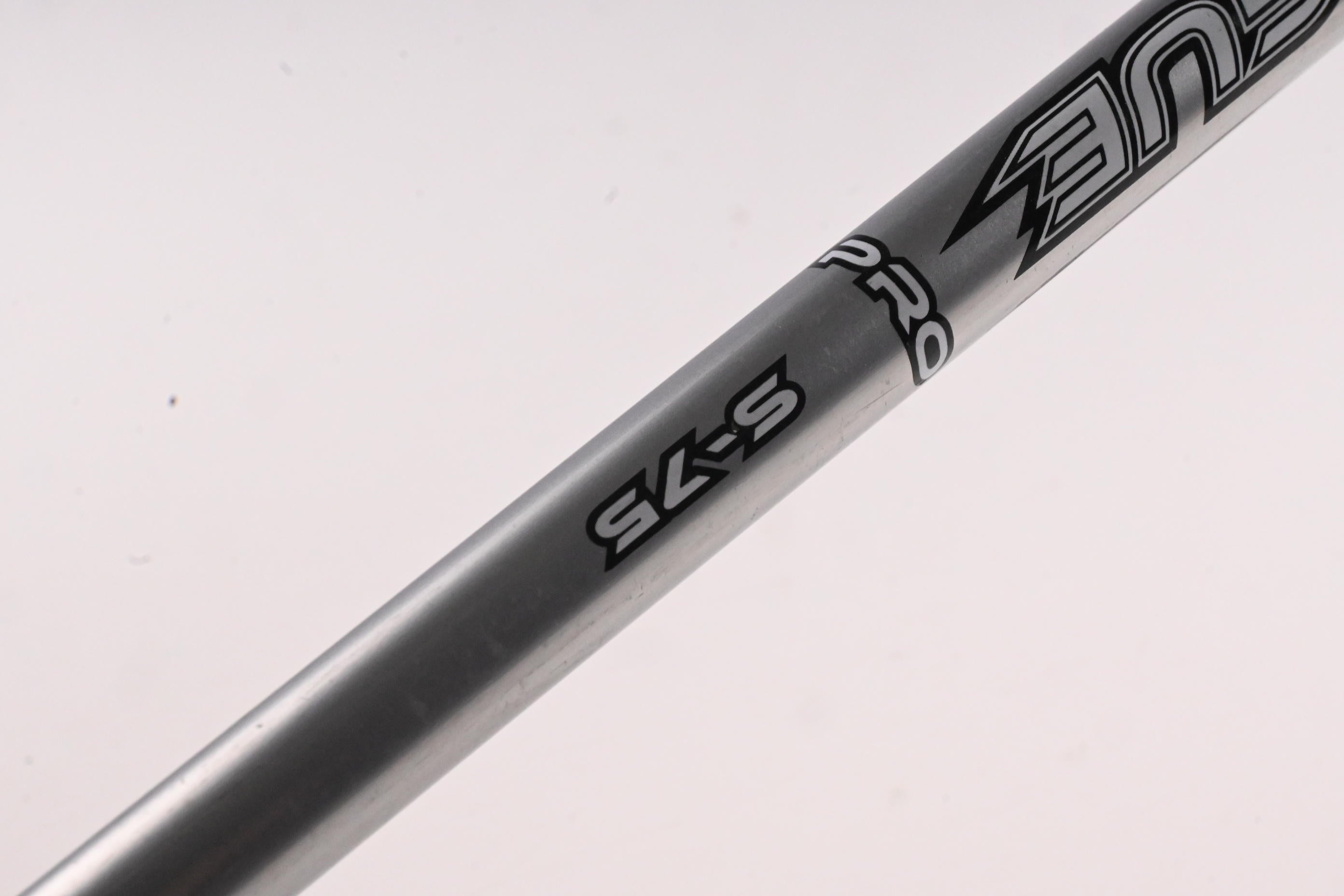Cobra King F8 #3 Hybrid / 19 Degree / Stiff Flex Aldila Rogue Pro 75 Shaft