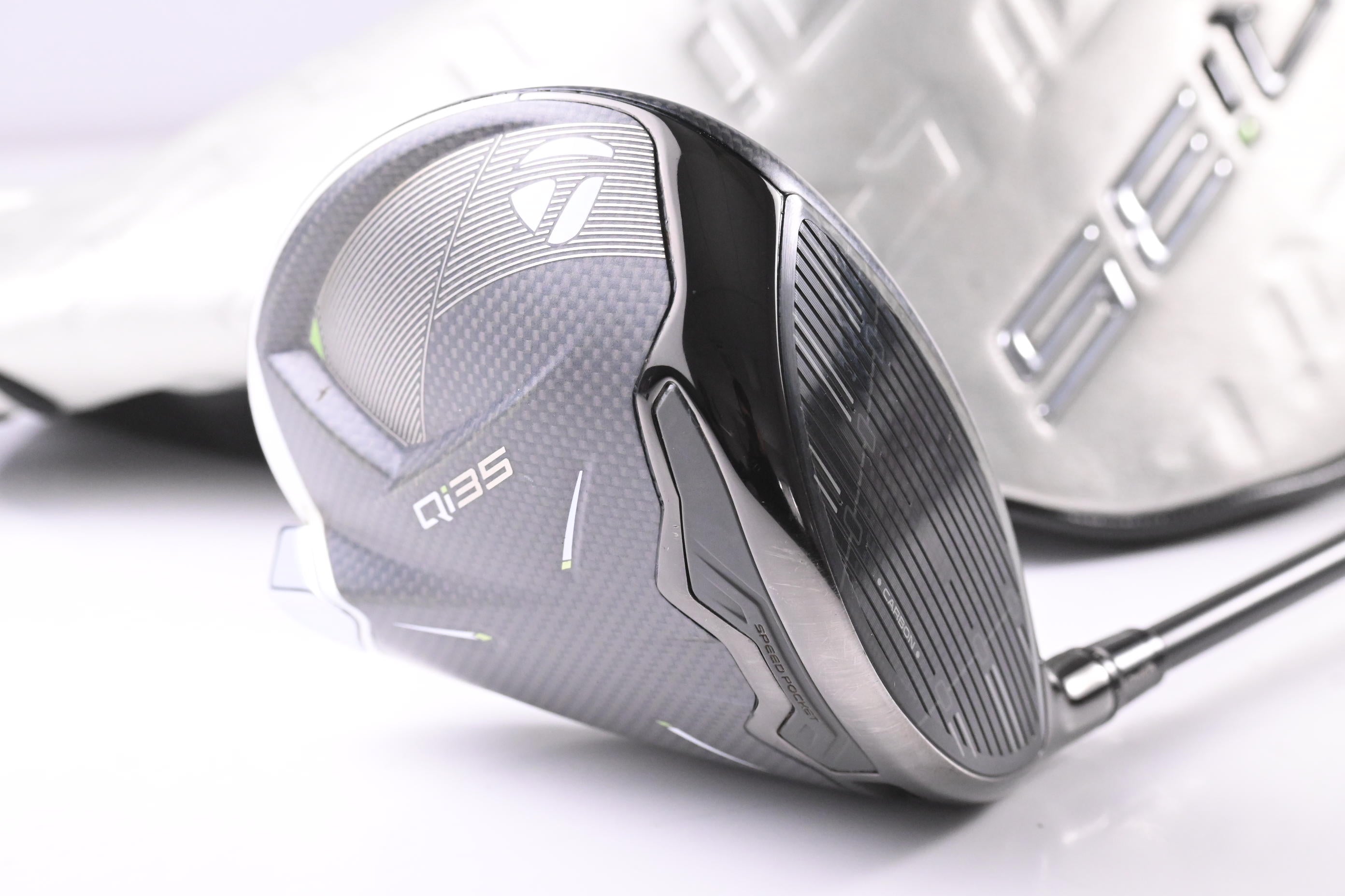 Taylormade Qi35 Max Lite Driver / 12 Degree / Regular Flex UST Helium Nanocore 5