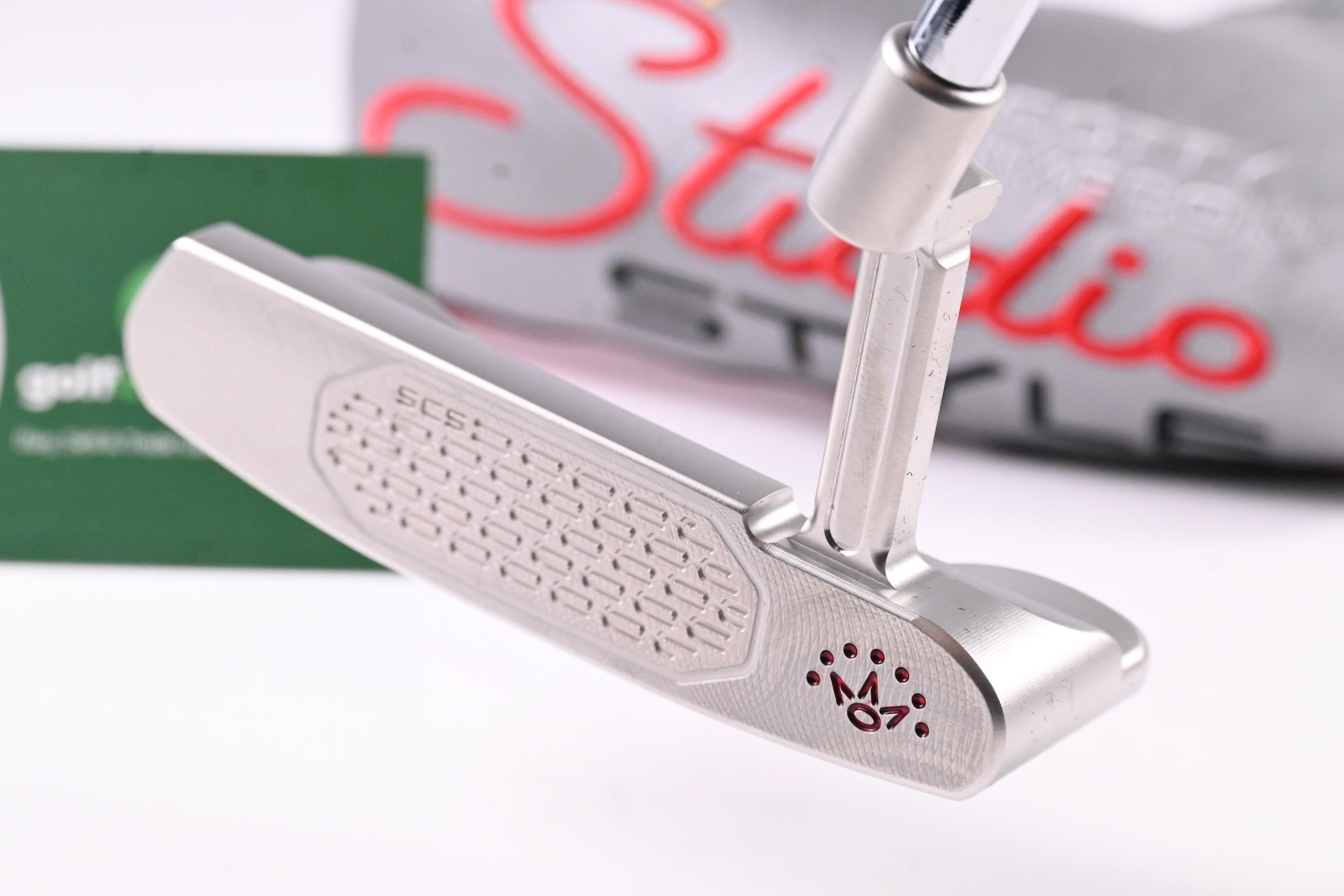 Scotty Cameron Studio Style Newport+ 2025 Putter / 33 Inch
