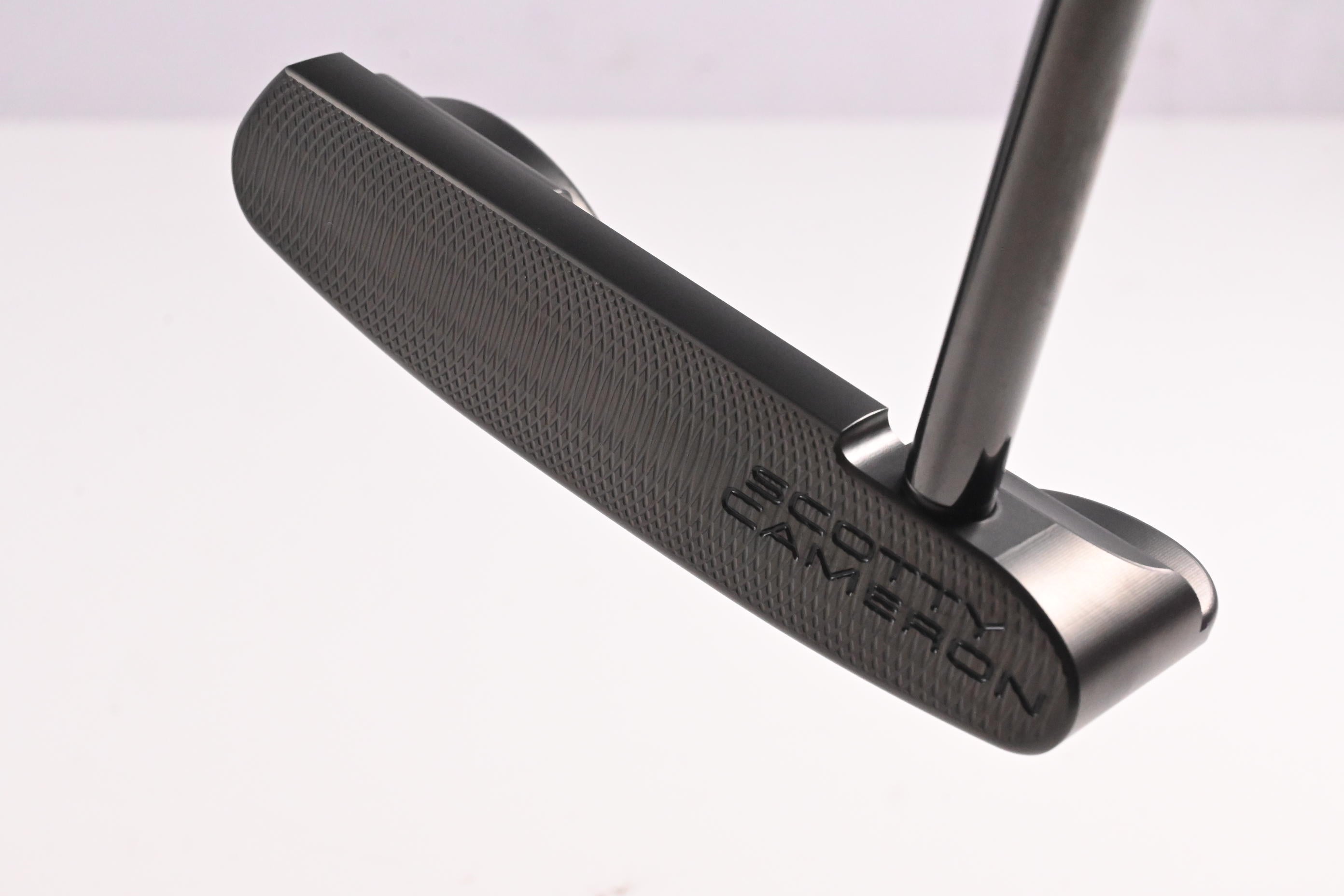Scotty Cameron B3 Triple Black Design LTD Catalina Putter / 34 Inch
