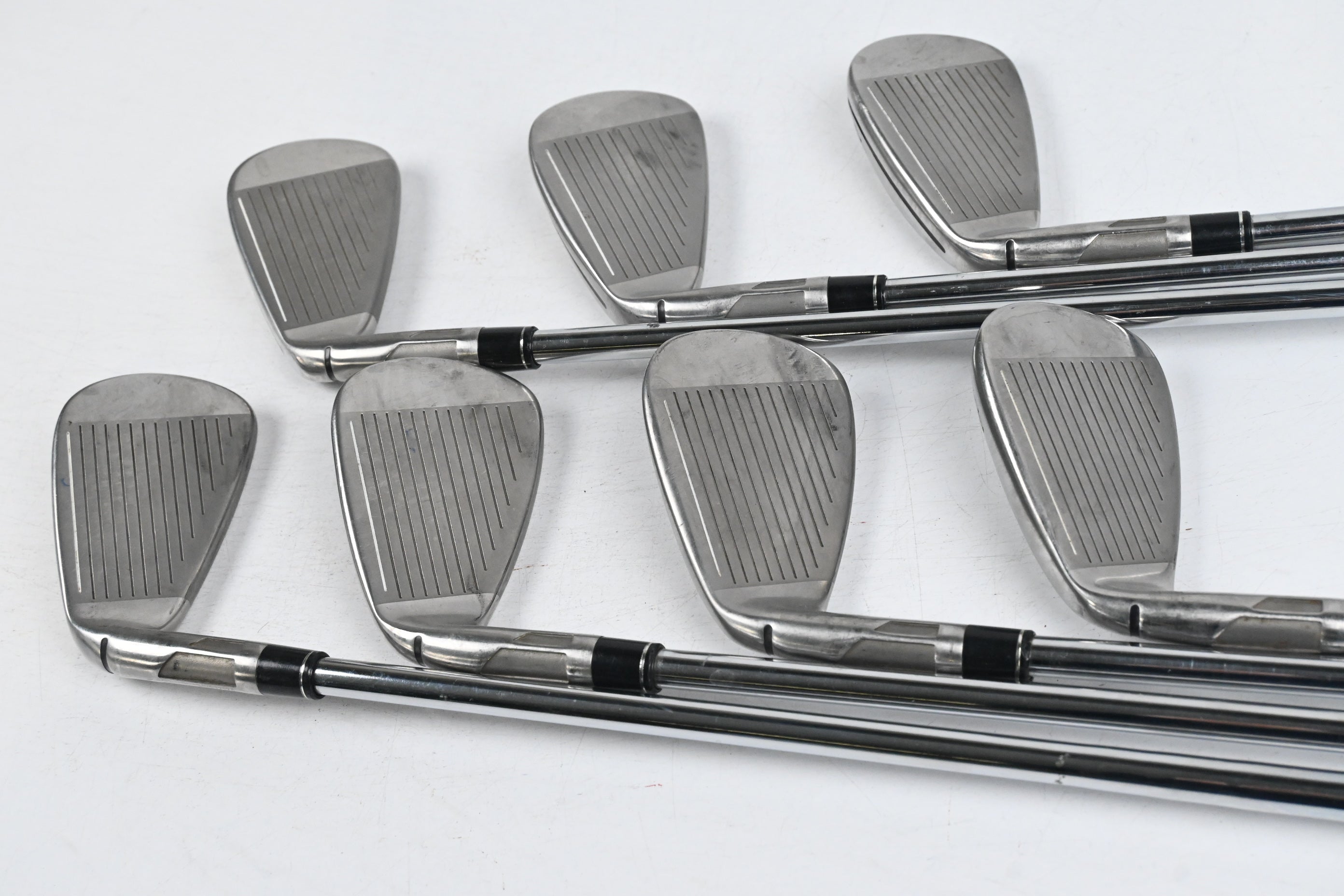 Taylormade SIM2 Max Irons / 4-PW / Stiff Flex KBS MAX MT 85 Shafts
