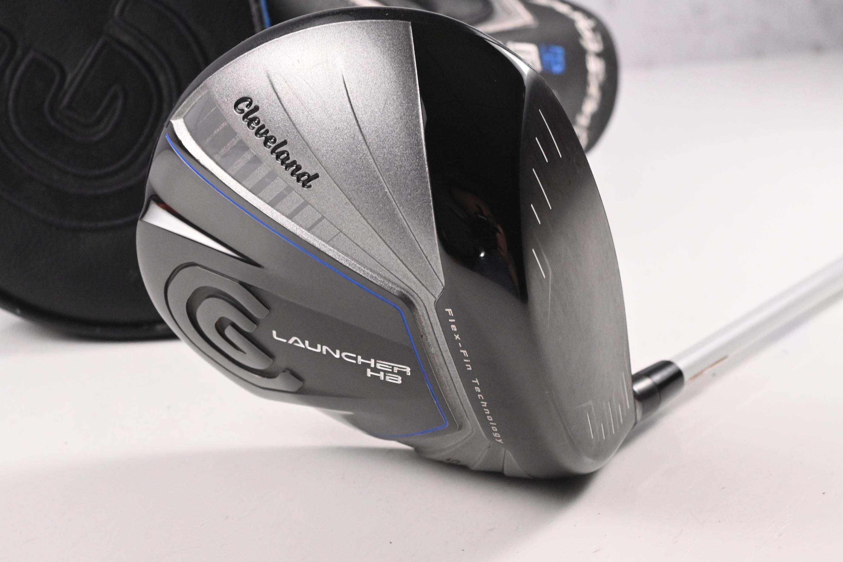 Cleveland Launcher HB Driver / 10.5 Degree / Regular Flex Miyazaki C.Kua 5 Shaft