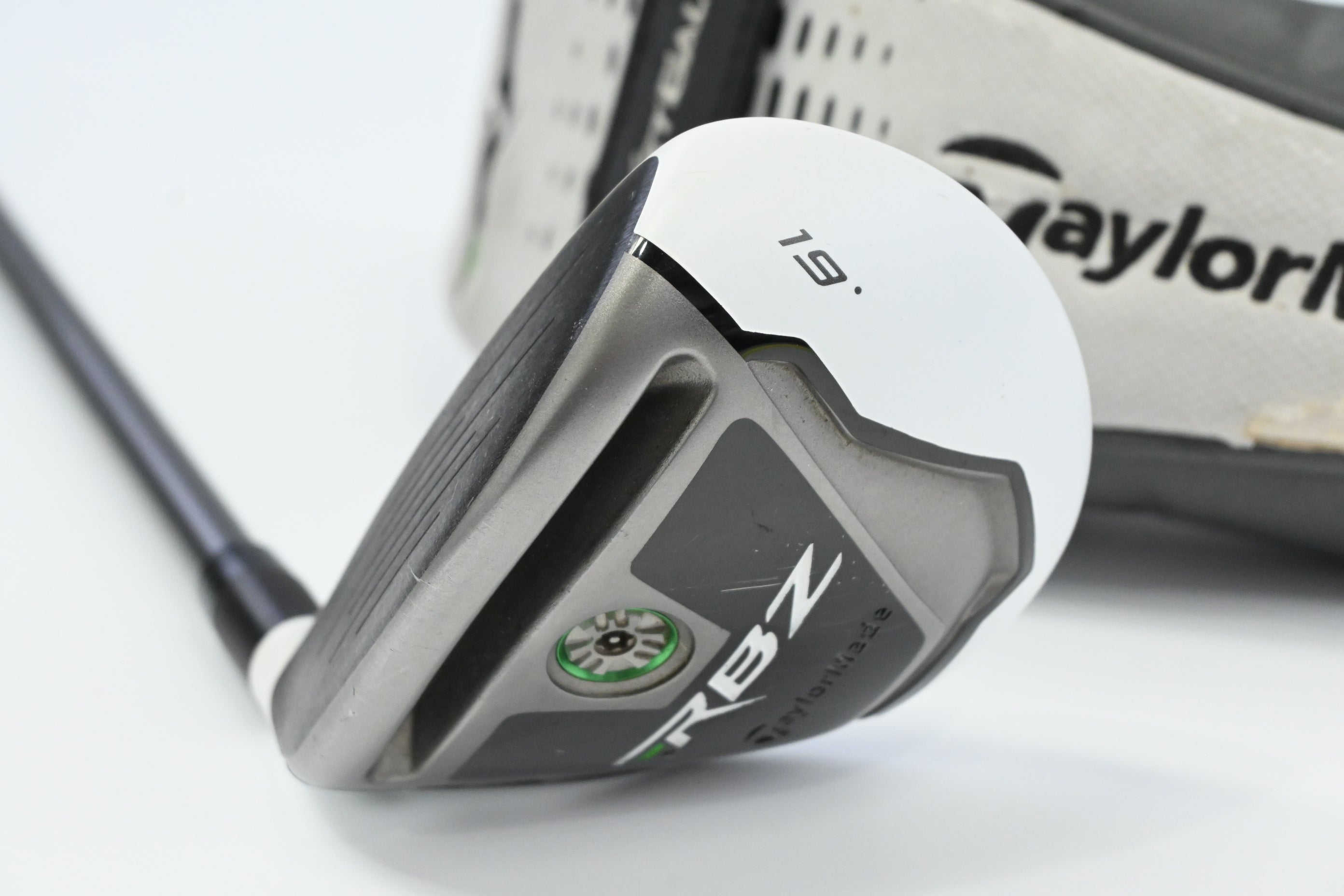 Left Hand Taylormade RBZ #3 Hybrid / 19 Degree / Regular Flex Taylormade RBZ 65
