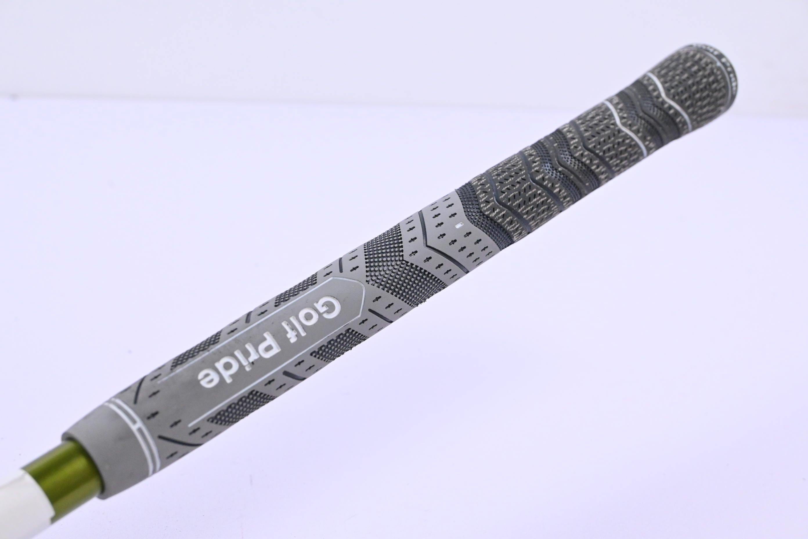 Taylormade GAPR Mid #4 Iron / 21 Degree / X-Flex Aldila NV Green 85 Shaft