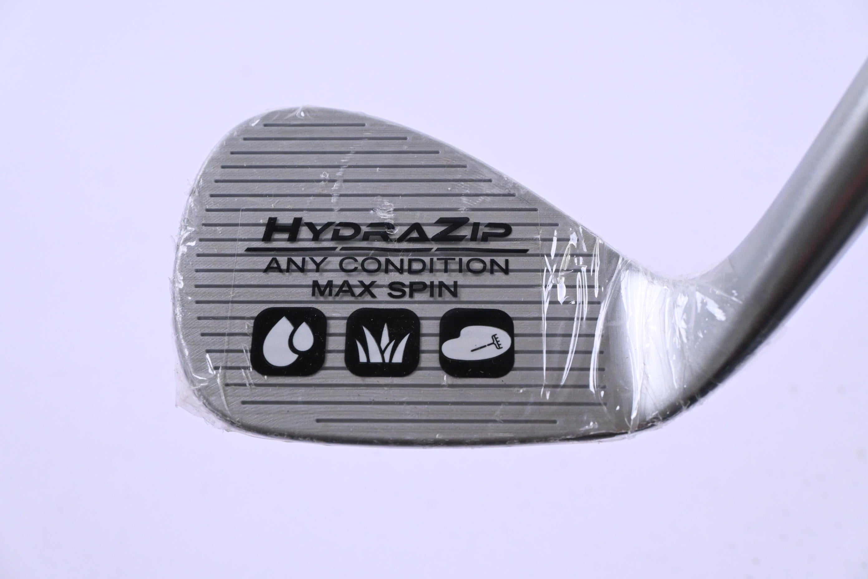 Cleveland RTX Full Face 2 Gap Wedge / 52 Degree / Wedge Flex Dynamic Gold