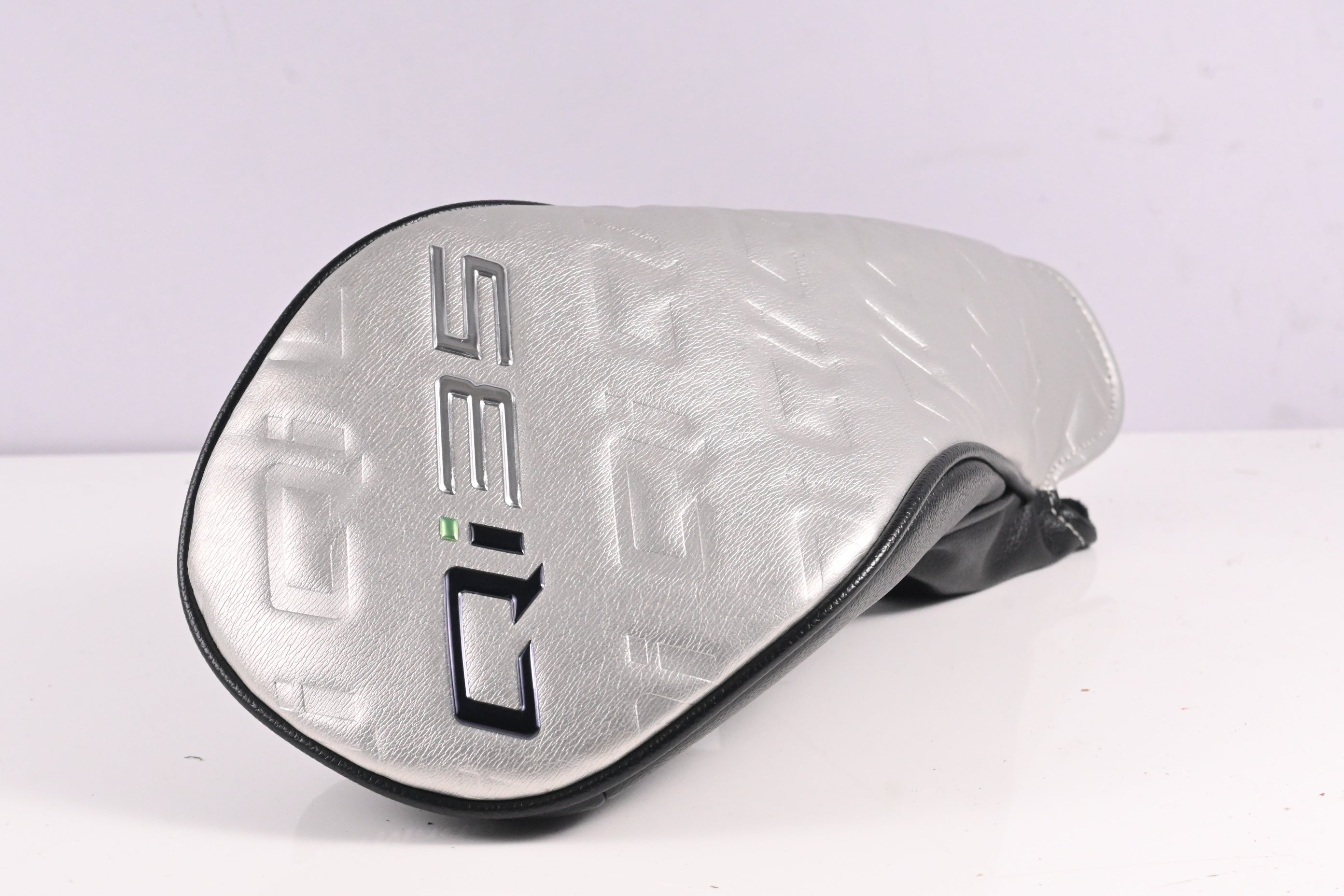 Taylormade Qi35 Max Lite Driver / 12 Degree / Regular Flex Air Speeder 50 Shaft