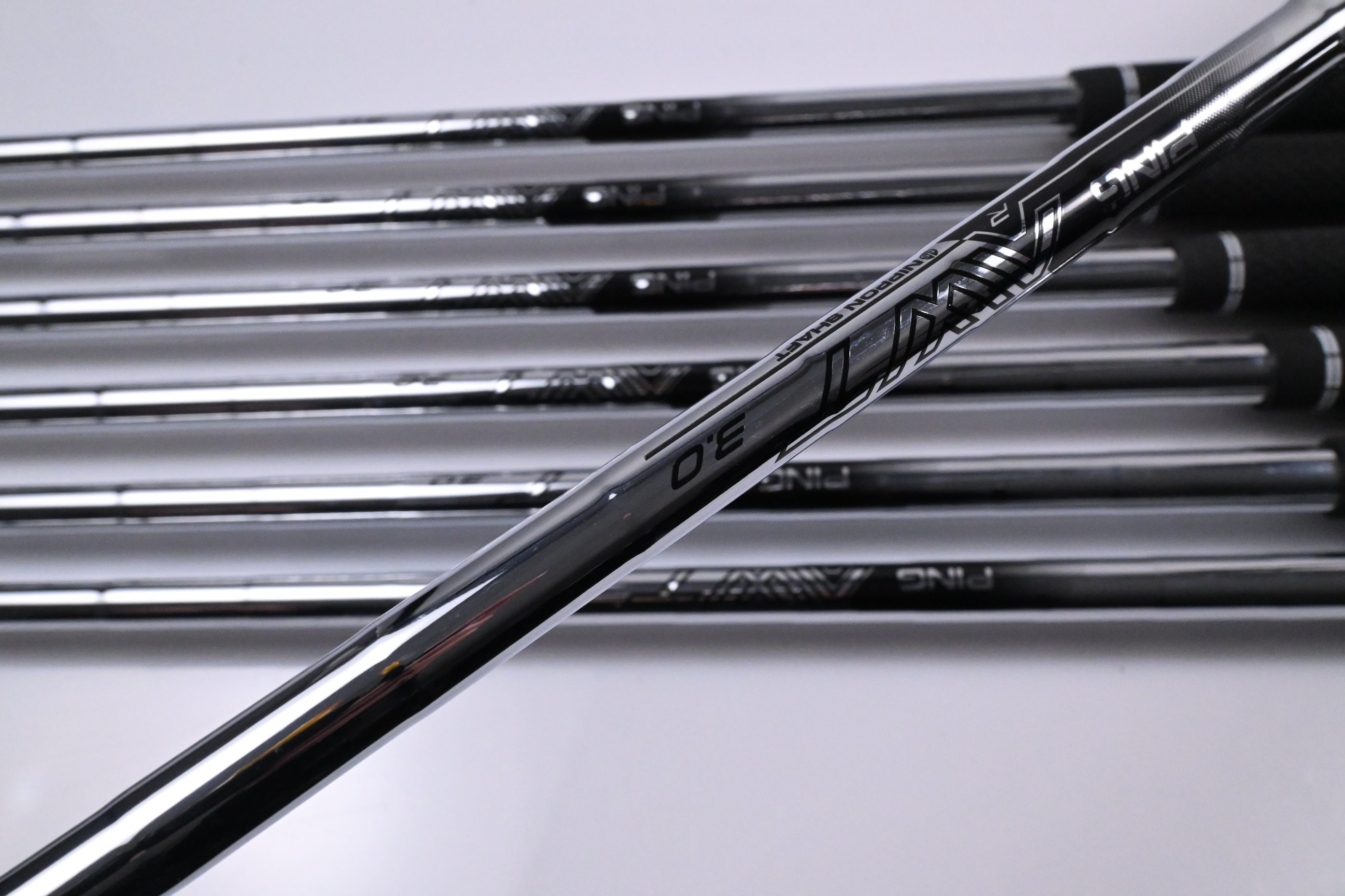 Ping G440 Irons / 5-PW+56° / White Dot / Regular Flex Ping AWT 3.0 Shafts