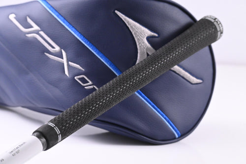 Mizuno JPX One Driver / 10.5 Degree / Stiff Flex Tensei 1K Blue 55 Shaft