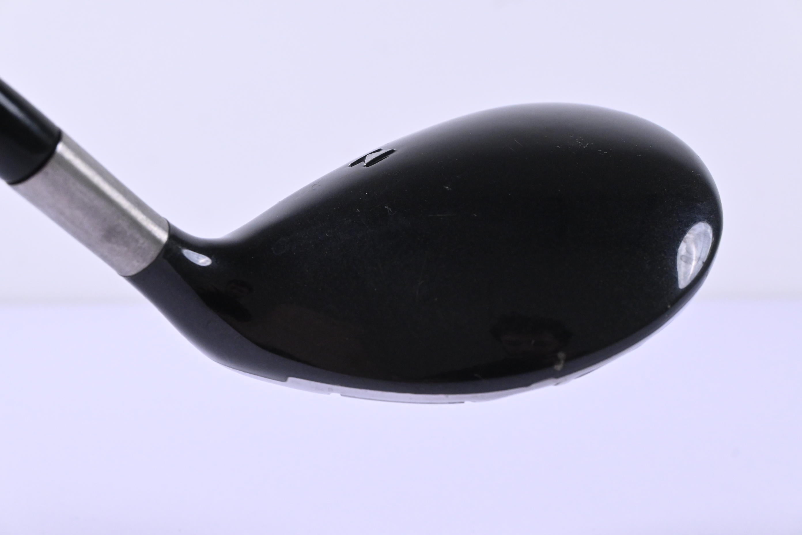 Titleist 909 F2 #3 Wood / 15.5 Degree / Stiff Flex Aldila VooDoo Shaft