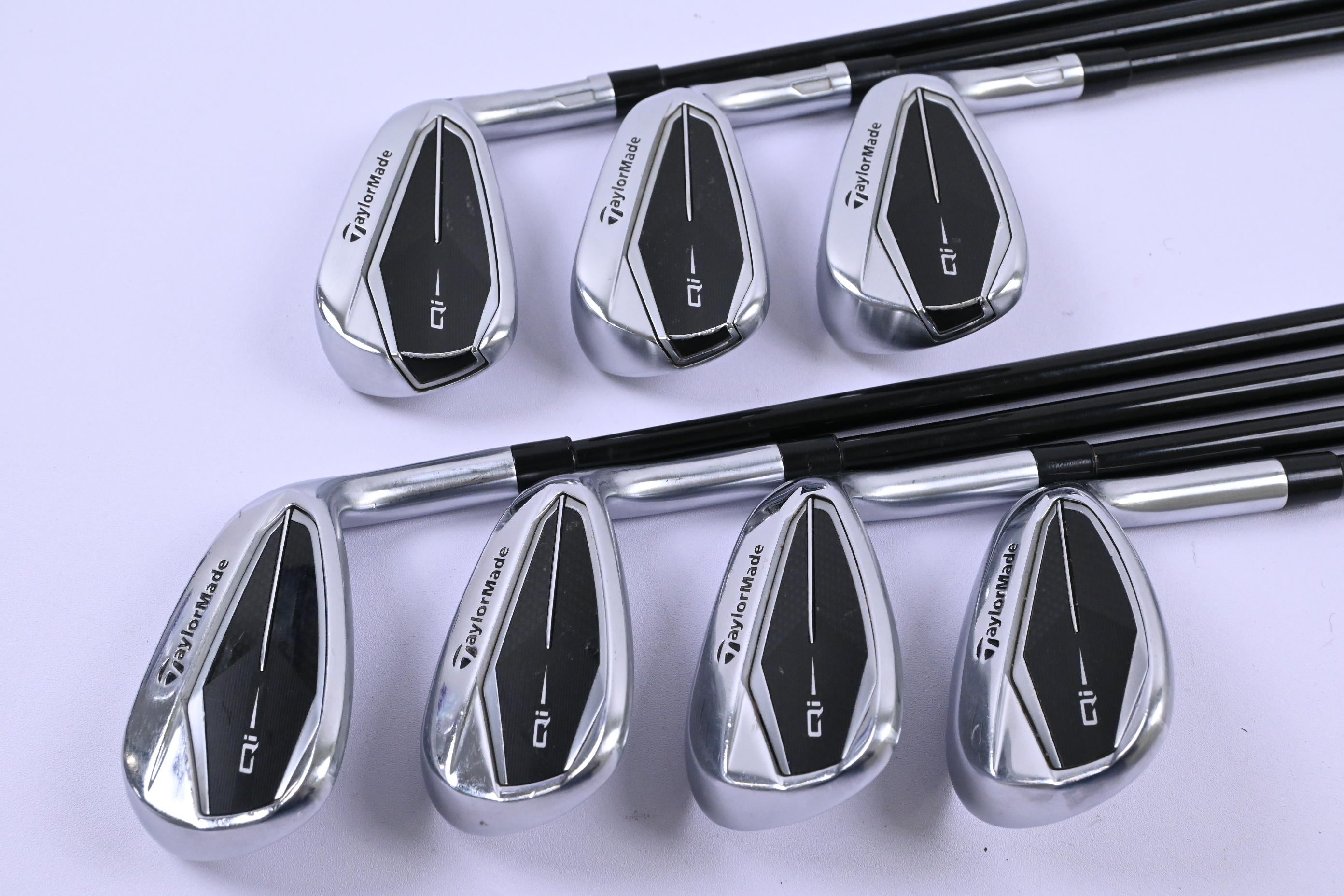 Taylormade Qi Irons / 6-PW+GW+SW / Regular Flex Ventus TR Blue 6 Shafts
