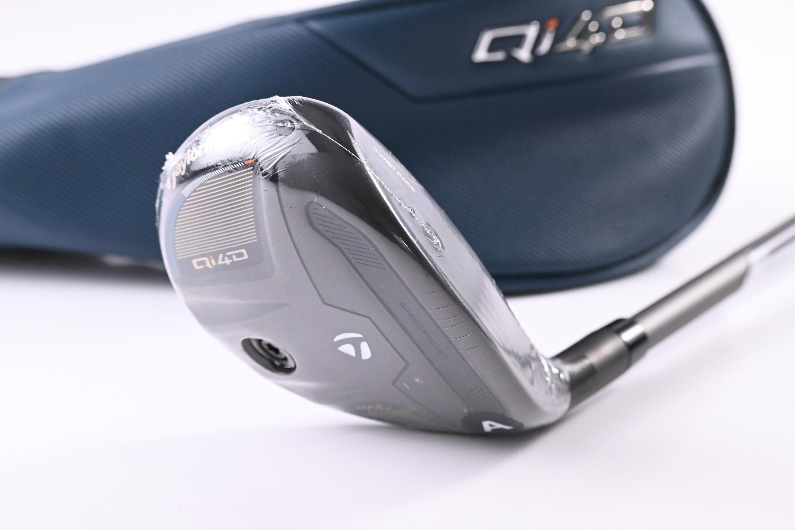 Taylormade Qi4D Max Lite #5 Hybrid / 26 Degree / Senior Flex REAX 45 Shaft
