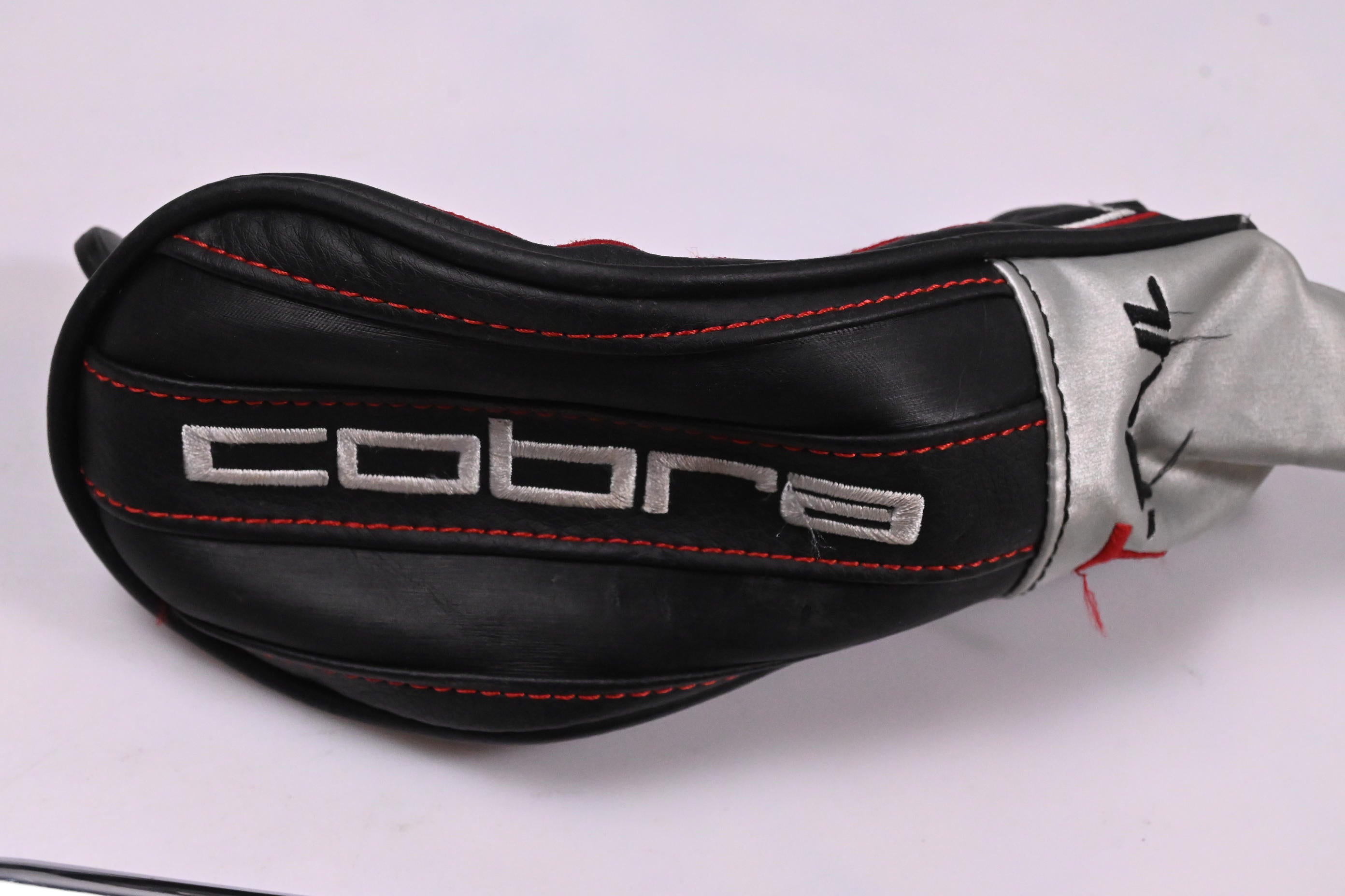 Cobra T-Rail Hybrid Combo Irons / 5H+6-PW+SW / Regular Flex Cobra Shafts
