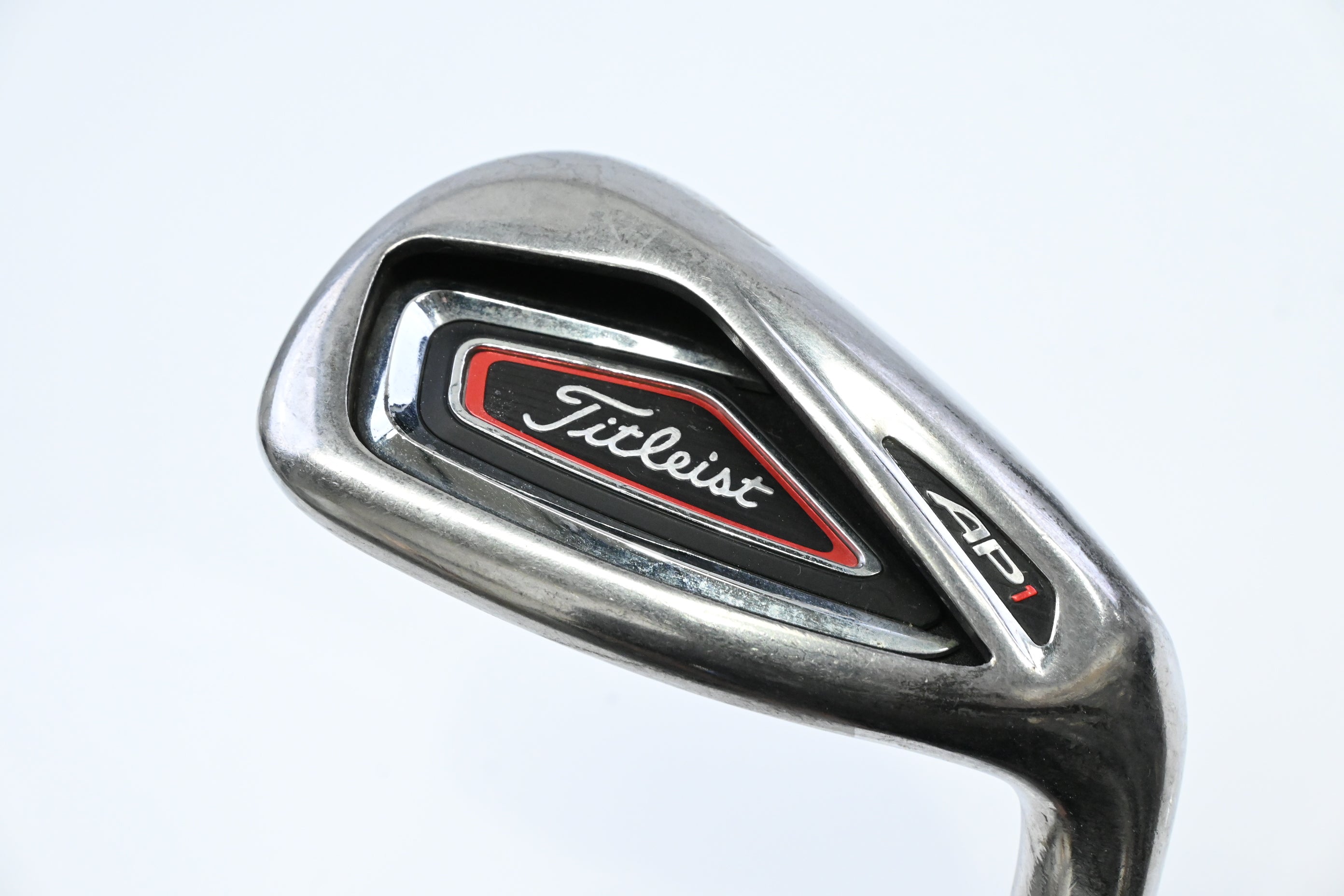 Titleist 716 AP1 Pitching Wedge / 43 Degree / Regular Flex XP 95 R300 Shaft