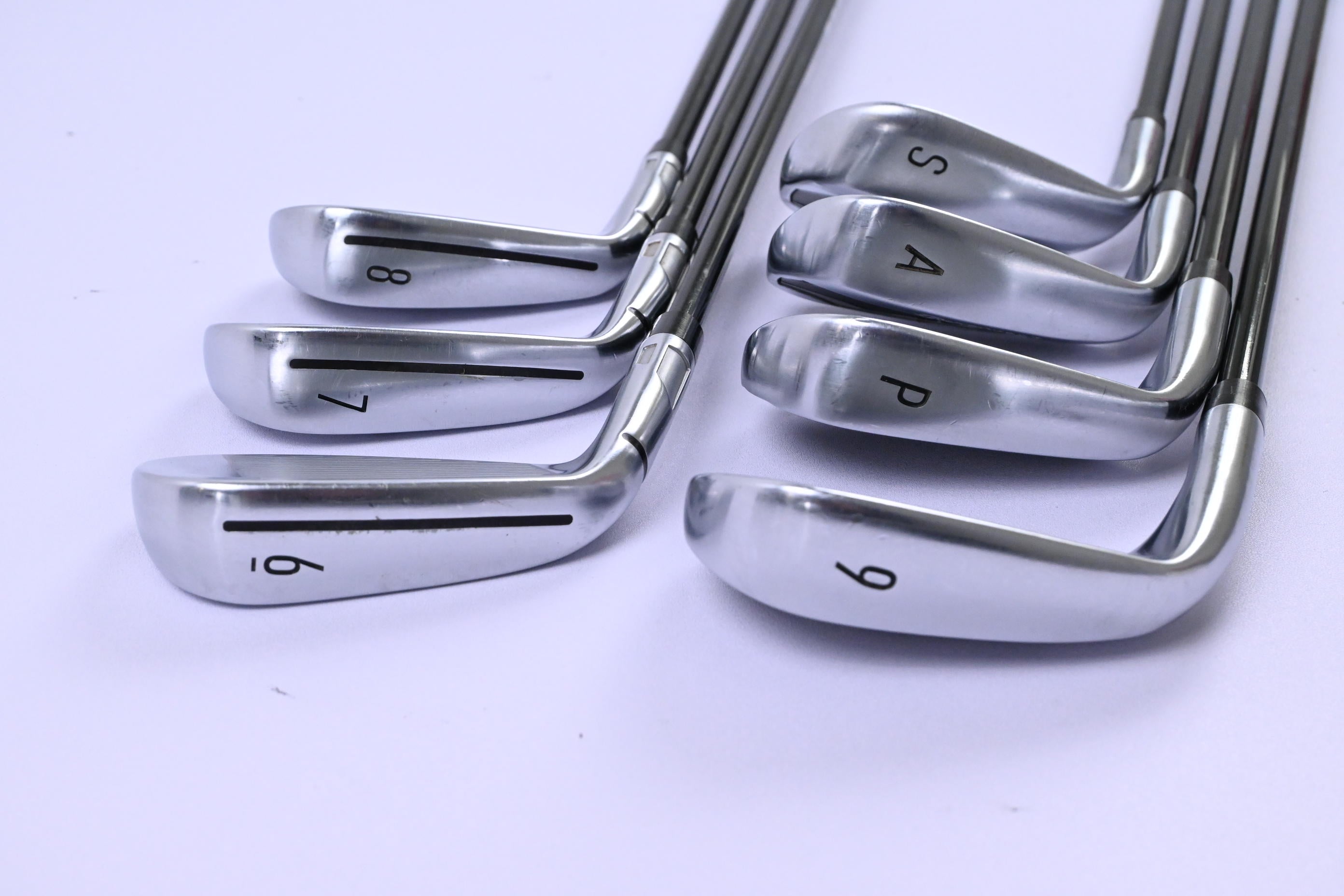 Taylormade Qi Irons / 6-PW+GW+SW / Regular Flex Ventus TR Blue 6 Shafts